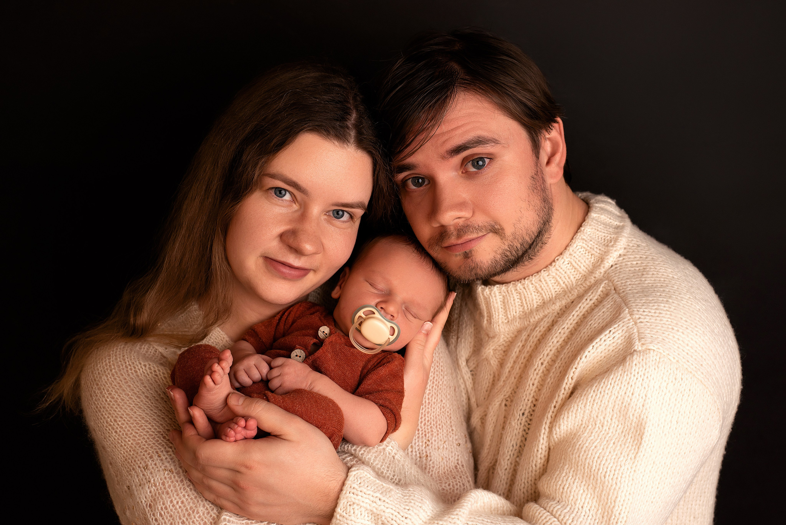 Новорождённые мальчики. Детский фотограф новорождённых в Минске Боровик Екатерина