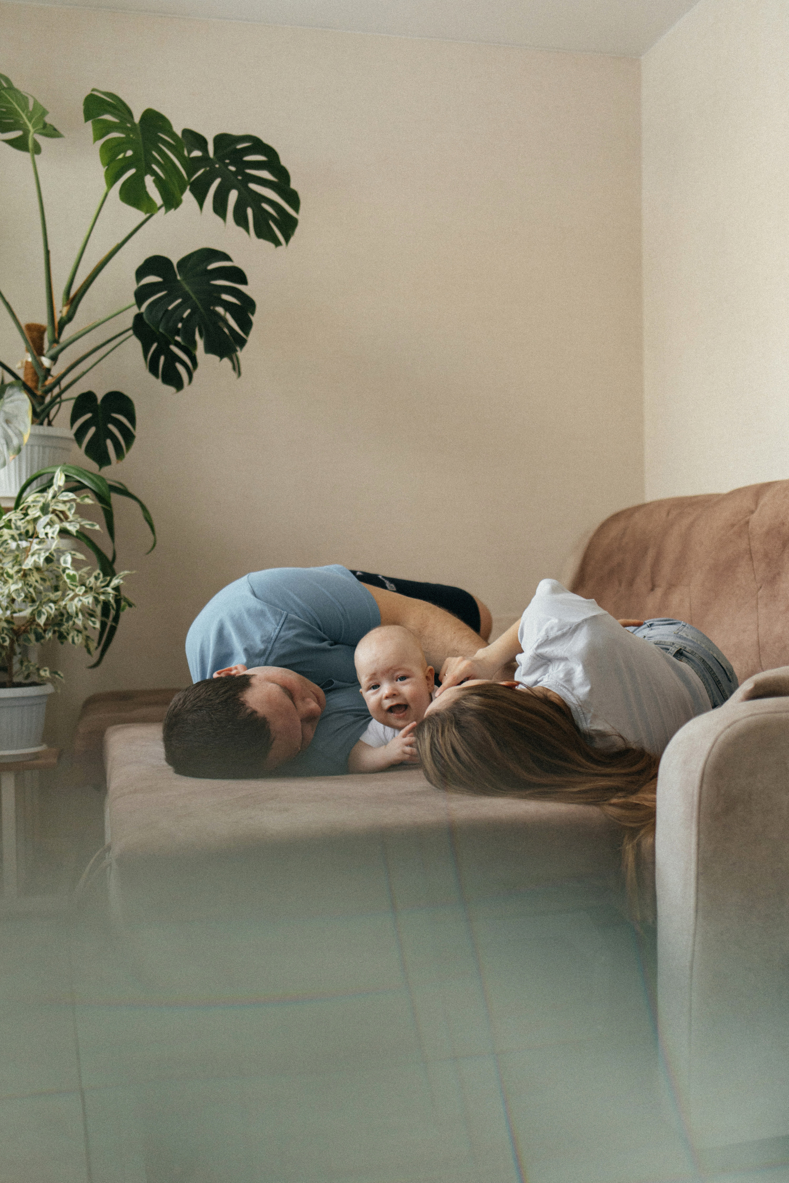 Настя, Влад и малыш Миша. Главная