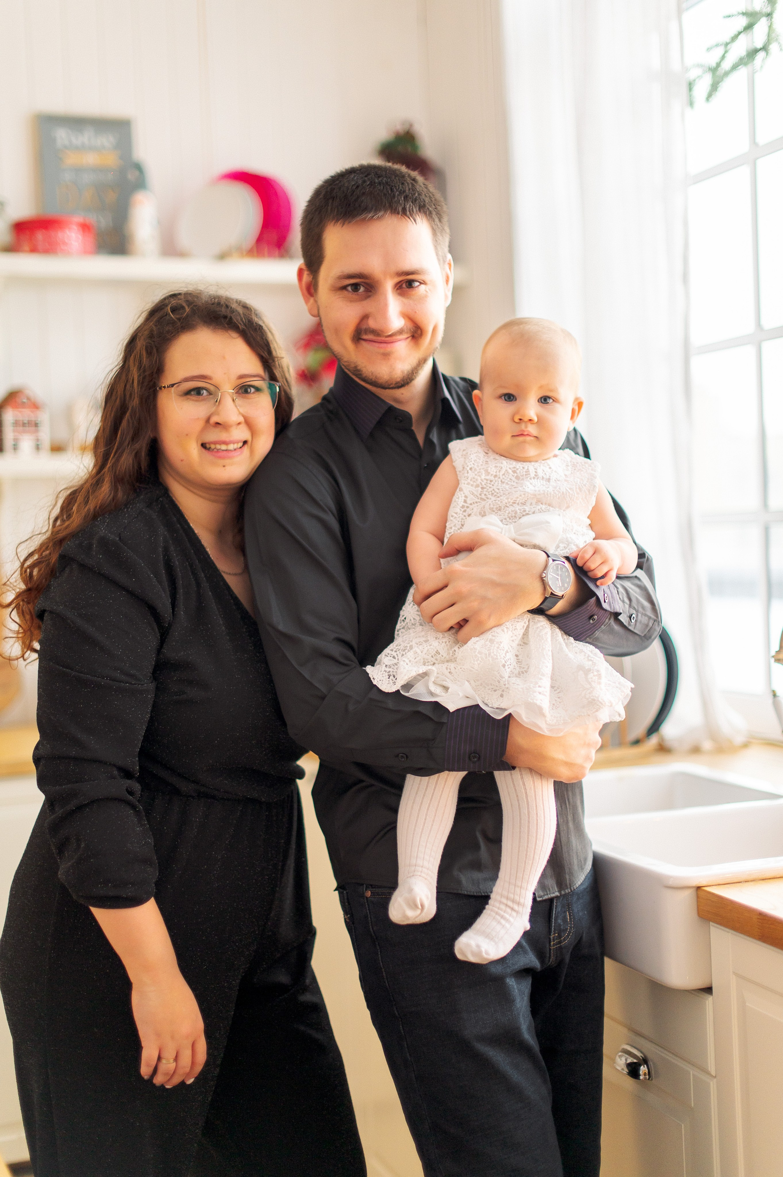 Семейная новогодняя фотосессия в студии. Семейный и свадебный фотограф в Санкт-Петербурге Гришин Юрий