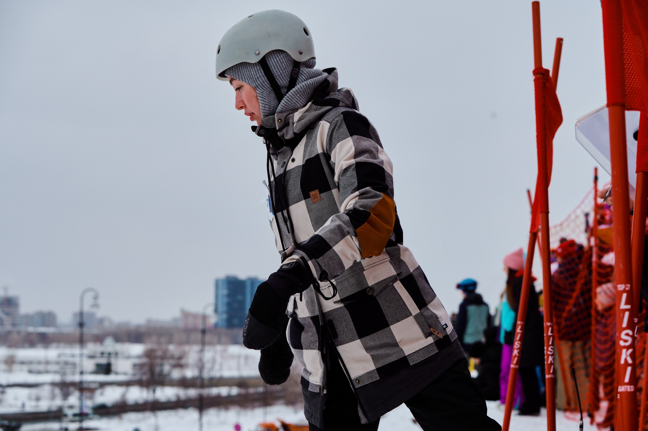 Крутой спуск _Кремль. Коммерческий фотограф в Казани Ксения Добролюбова