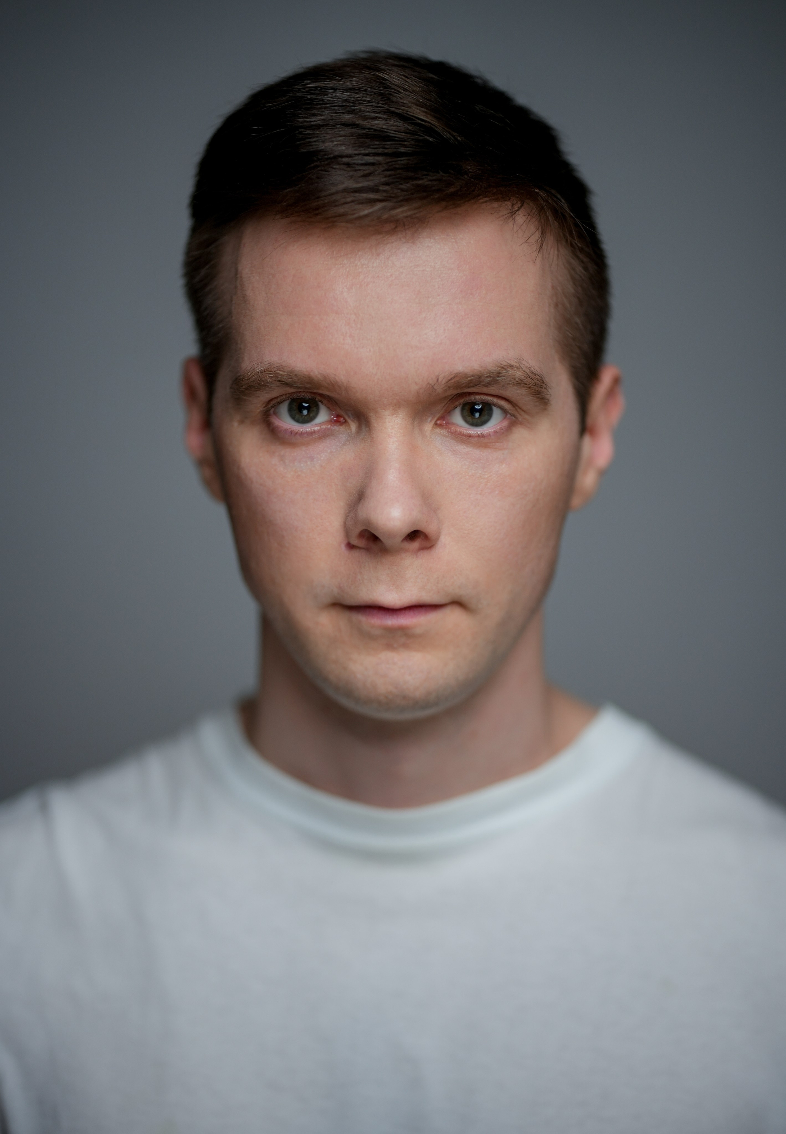 Актёр Михаил Овчаров. Съёмка актёрского портфолио в Москве, фотограф Игорь Фомин