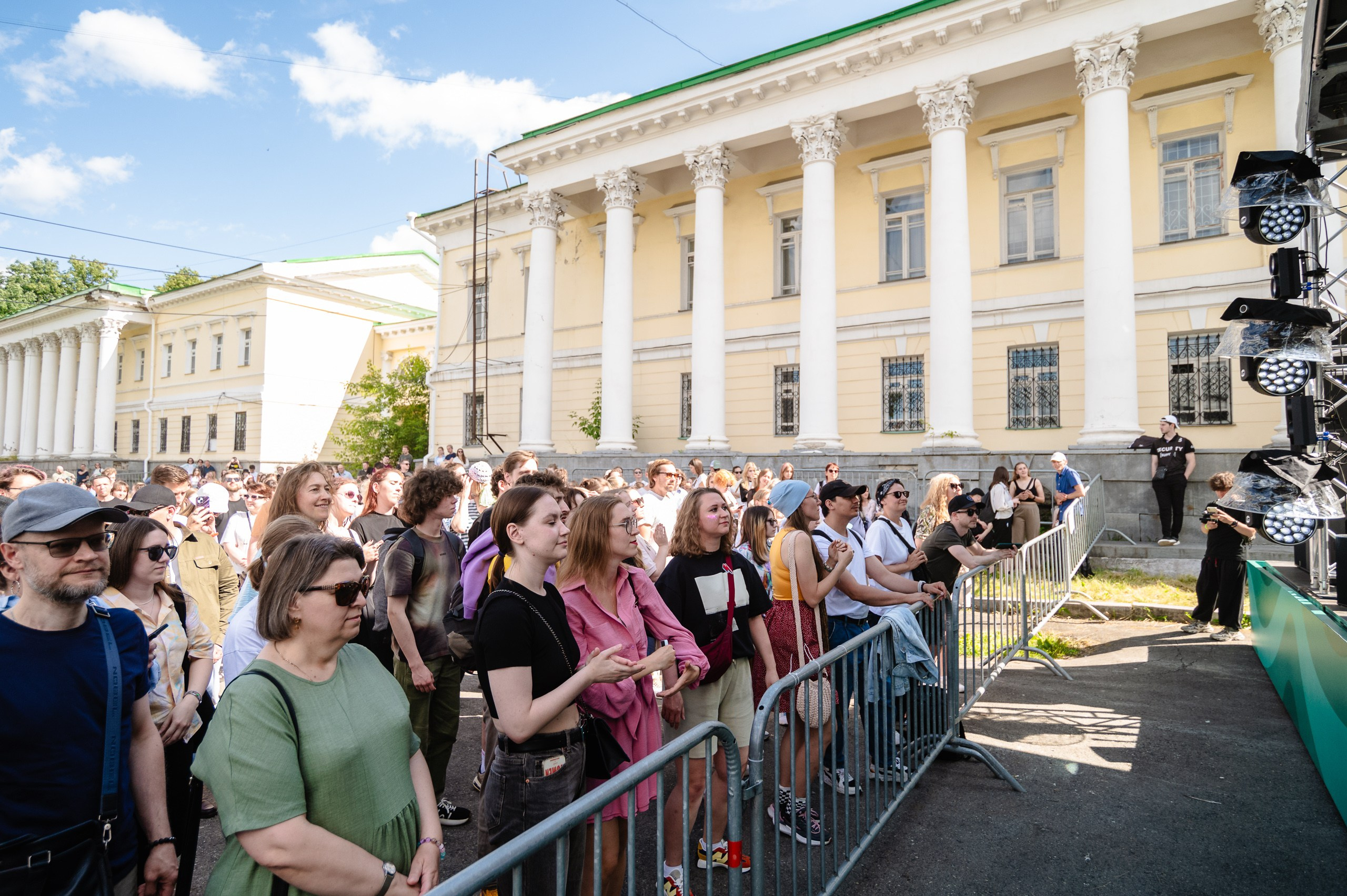 Стереолето Екатеринбург. Харитоновский парк. Репортажный и концертный фотограф Алексей Патентный в Екатеринбурге