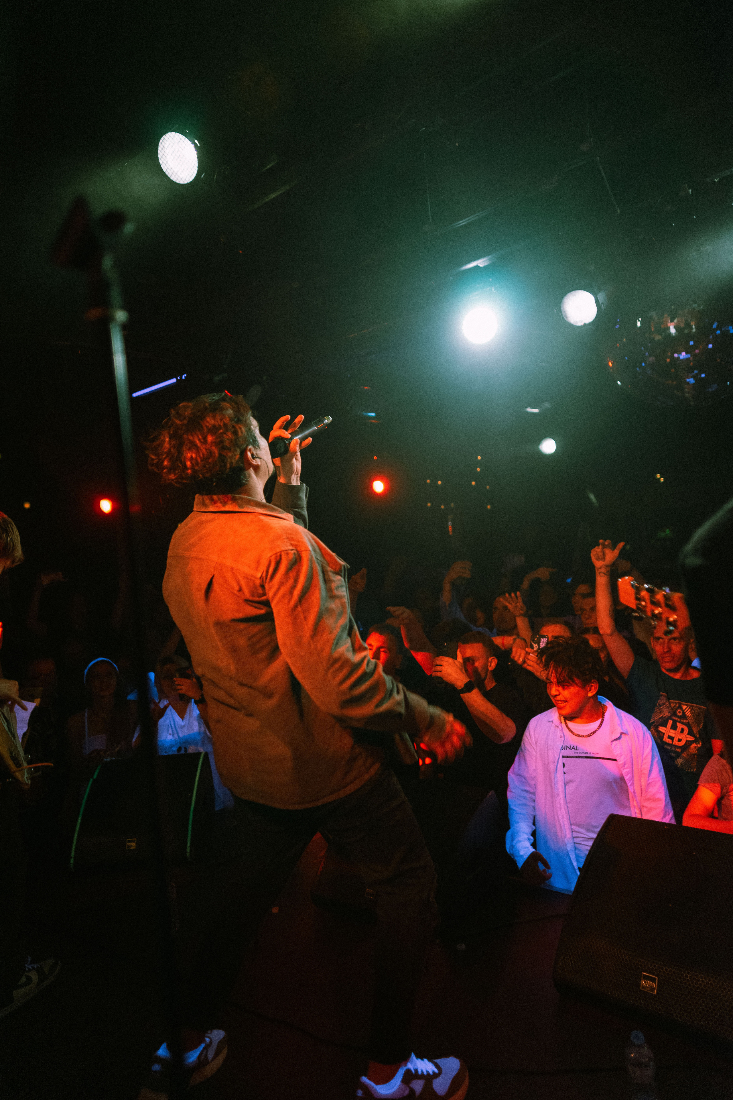 Концерт leanje клуб 16tonn