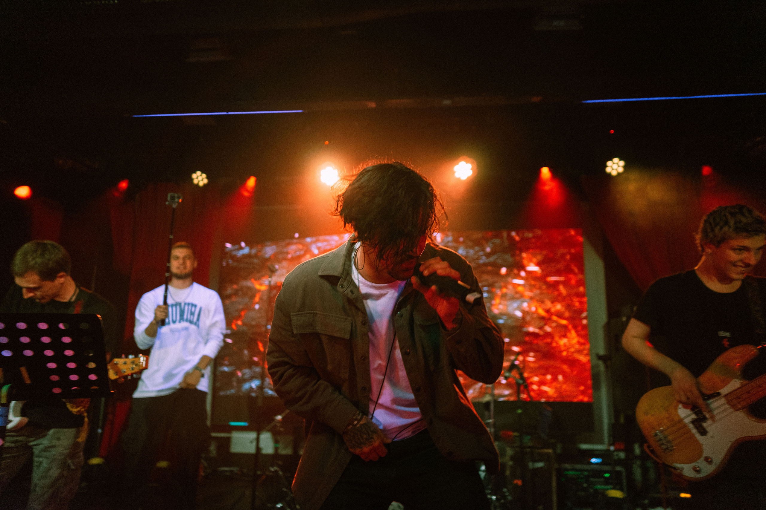 Концерт leanje клуб 16tonn