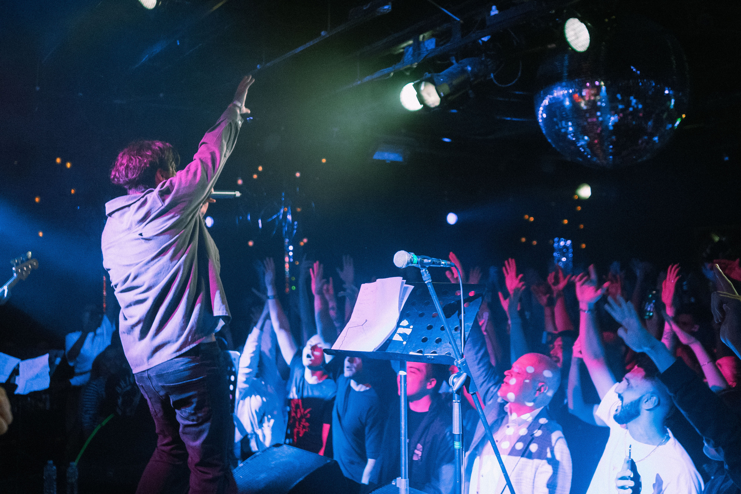 Концерт leanje клуб 16tonn