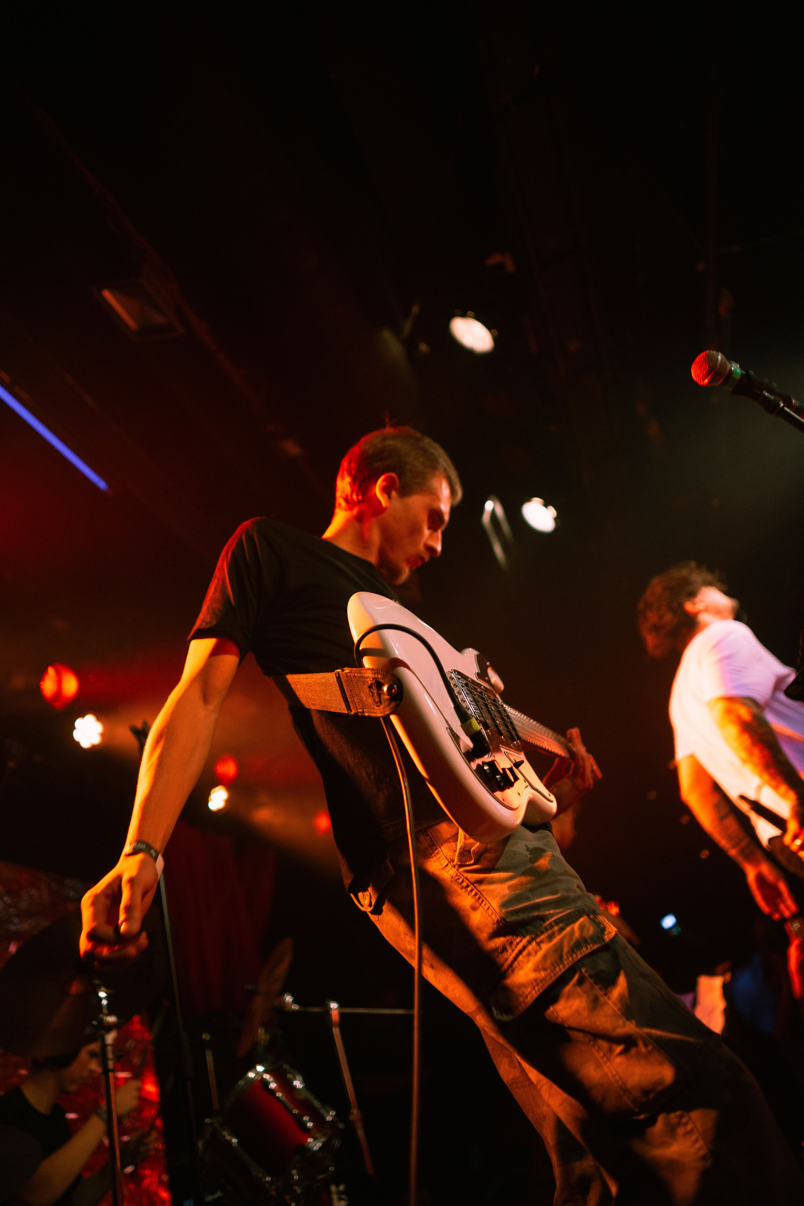 Концерт leanje клуб 16tonn