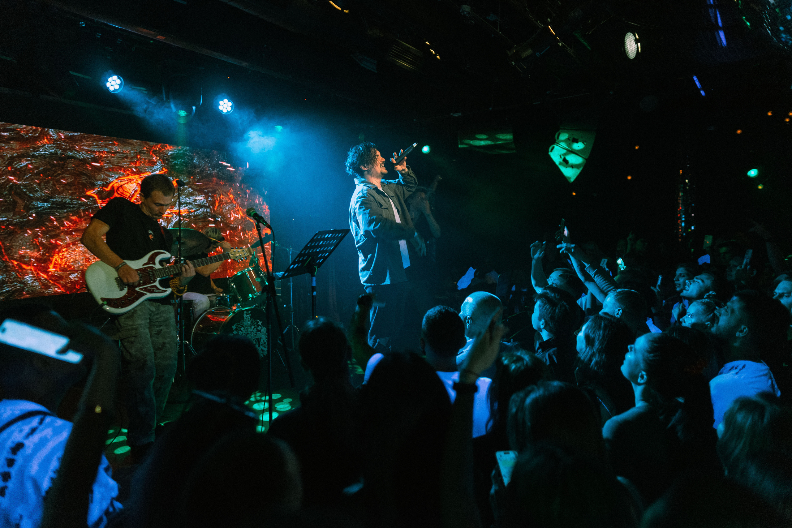 Концерт leanje клуб 16tonn