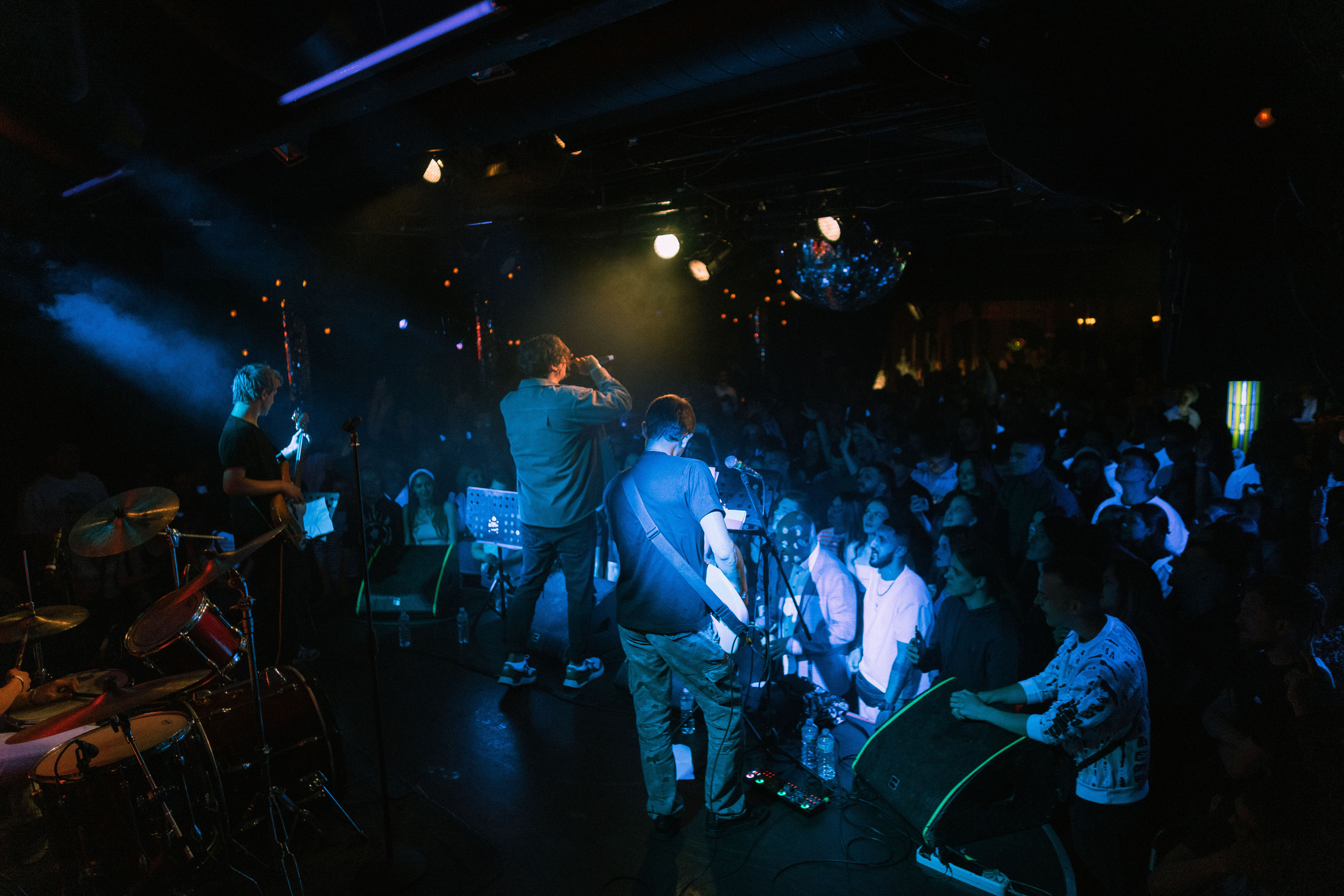 Концерт leanje клуб 16tonn