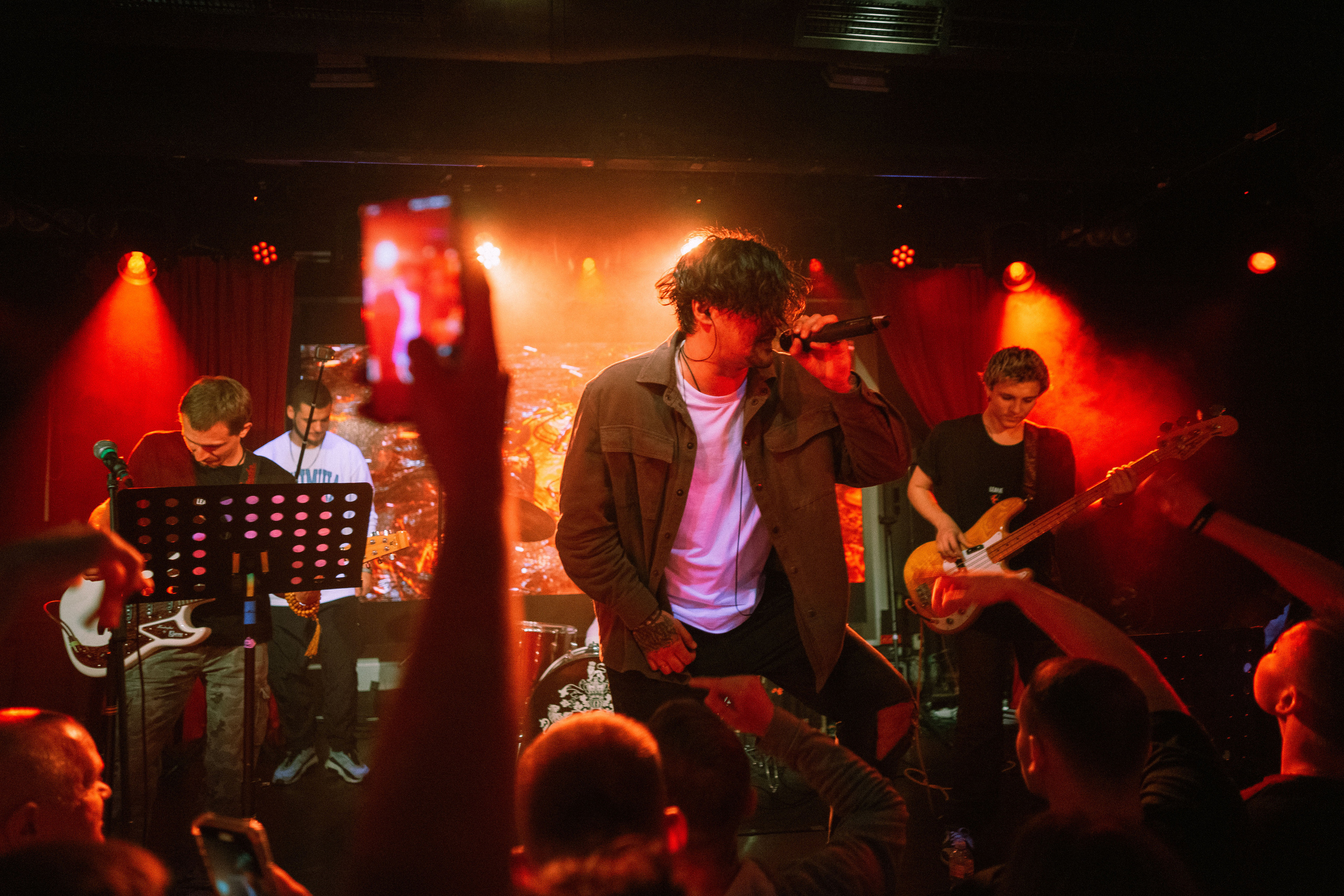 Концерт leanje клуб 16tonn