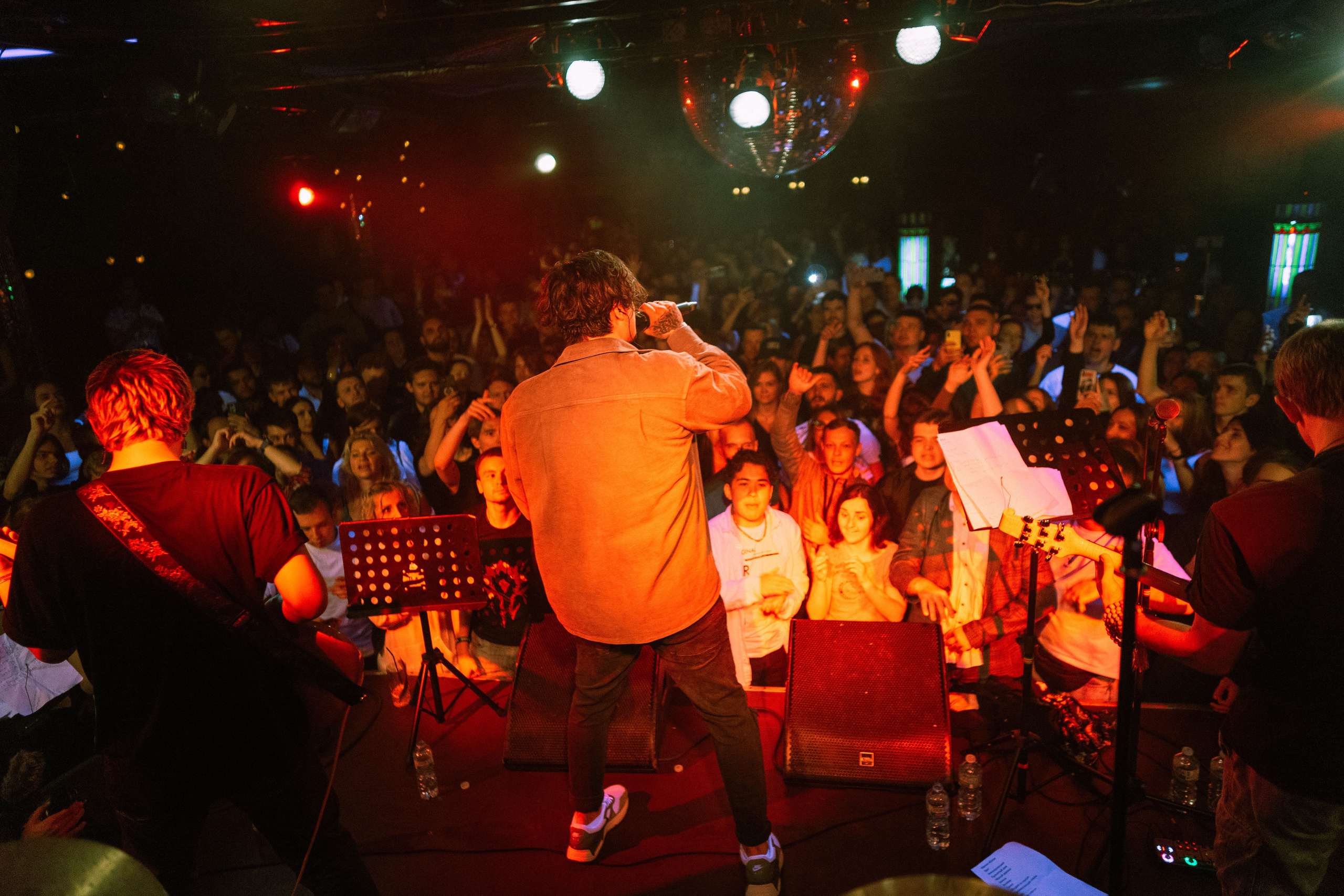 Концерт leanje клуб 16tonn