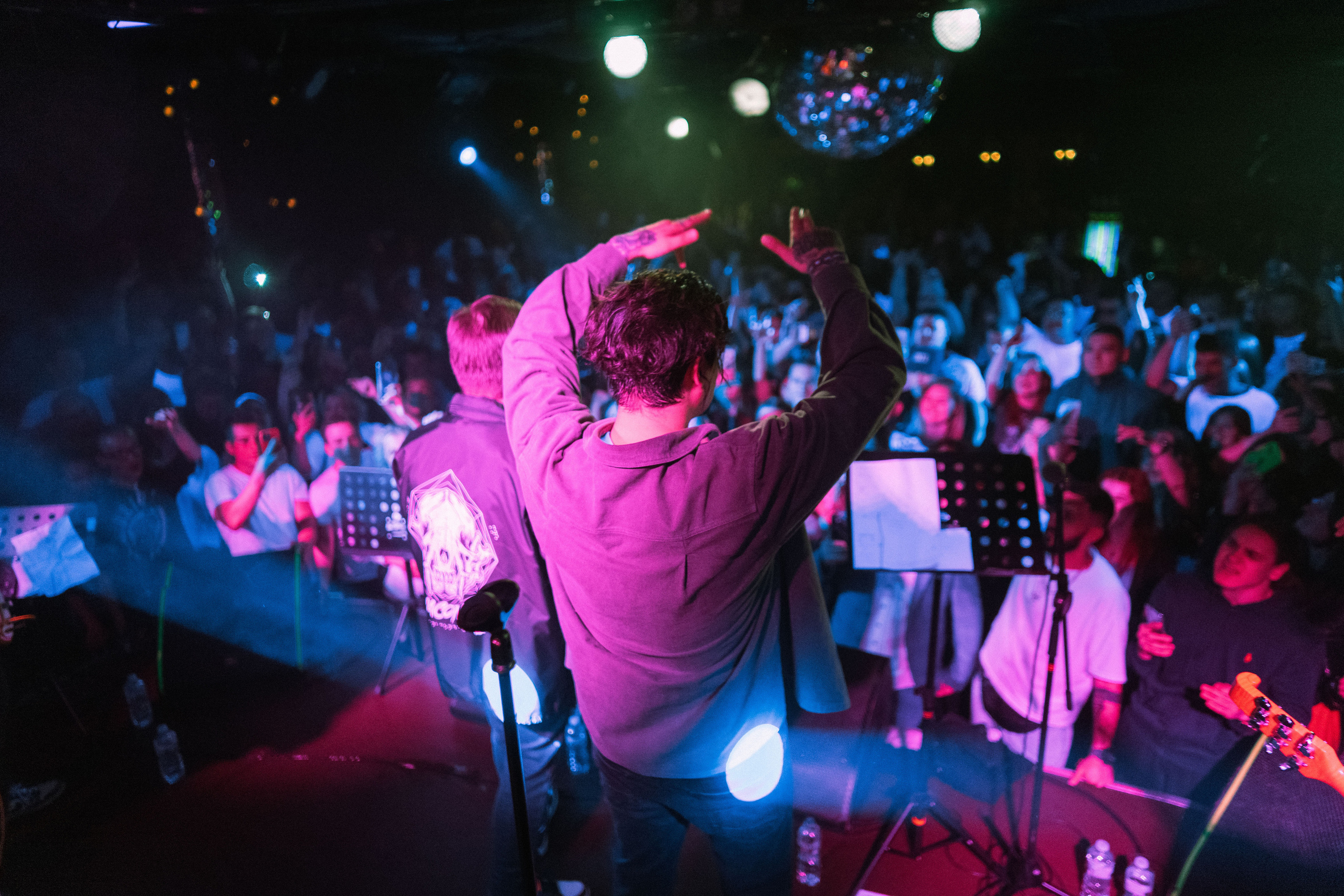 Концерт leanje клуб 16tonn