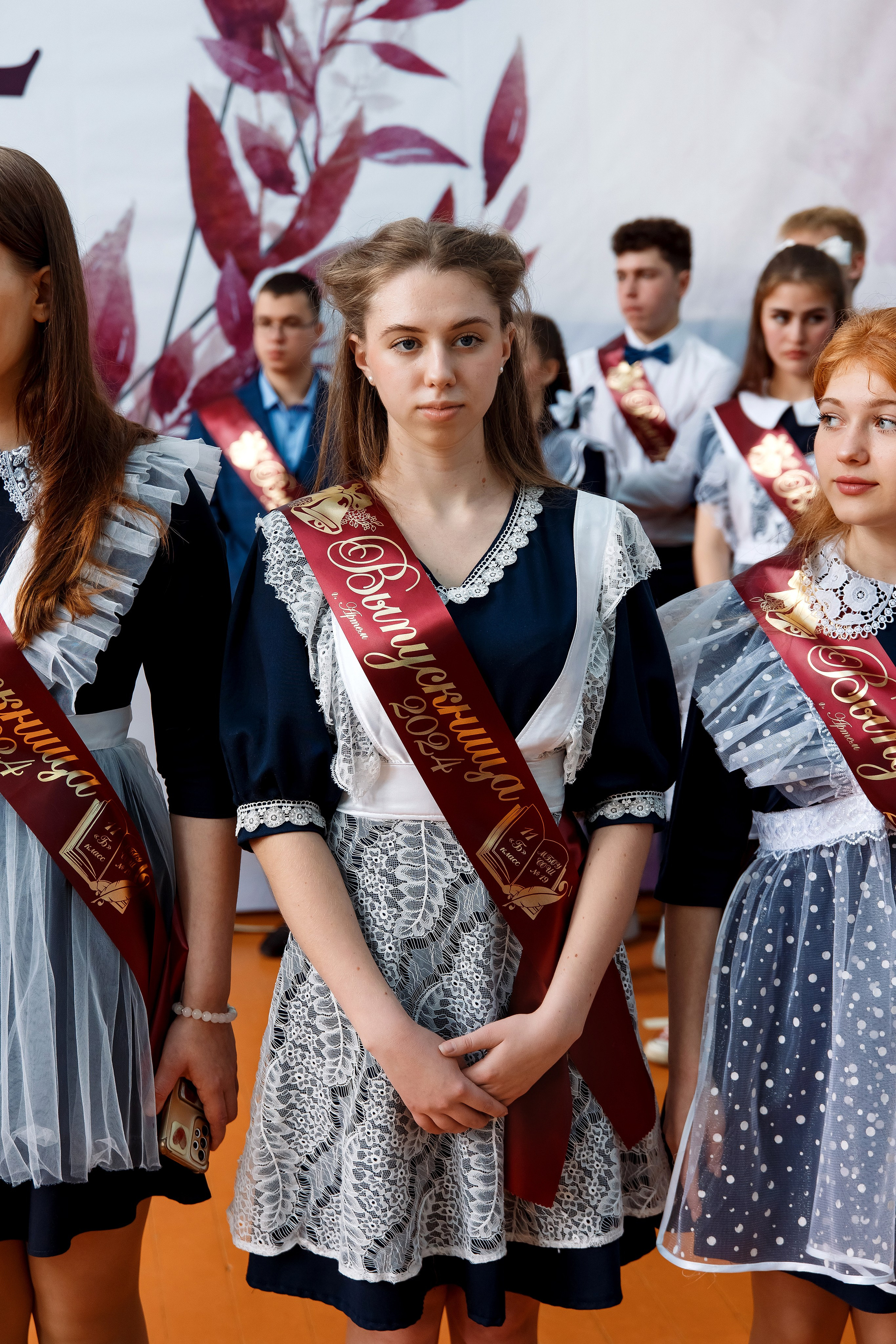 11 класс Последний звонок. Фотограф Любовь Корниенко, Примоский край