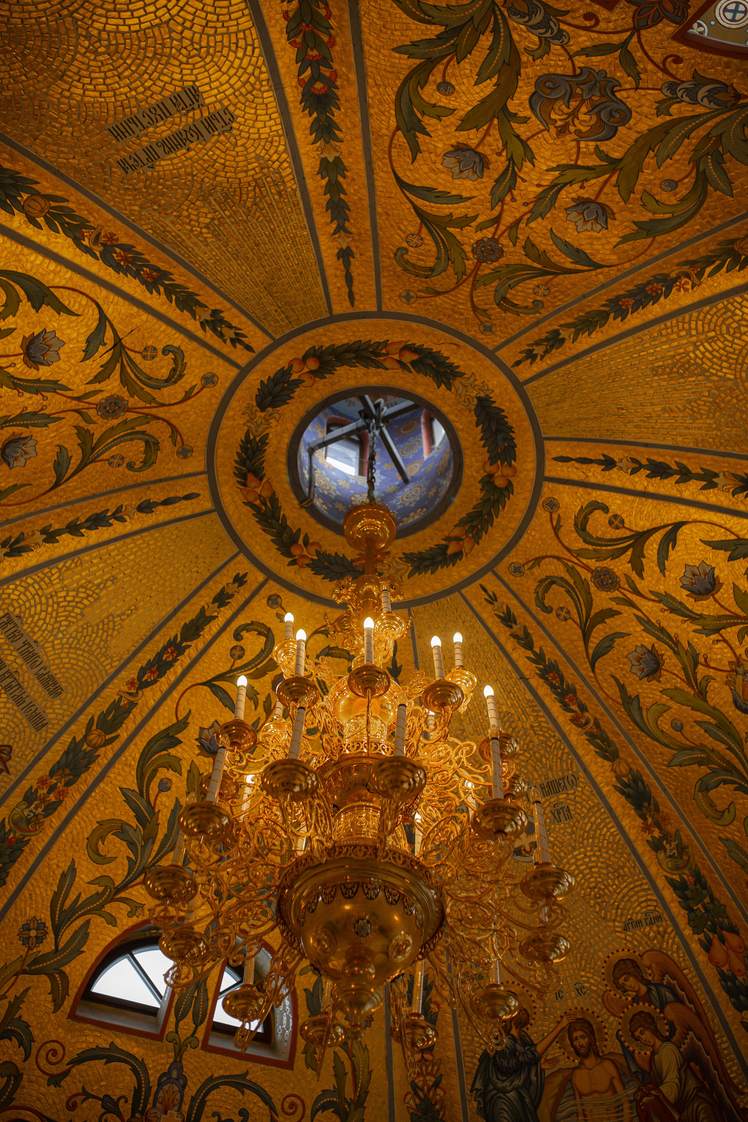 Церковь Рождества Пресвятой Богородицы в Крылатском. Свадебный и семейный фотограф