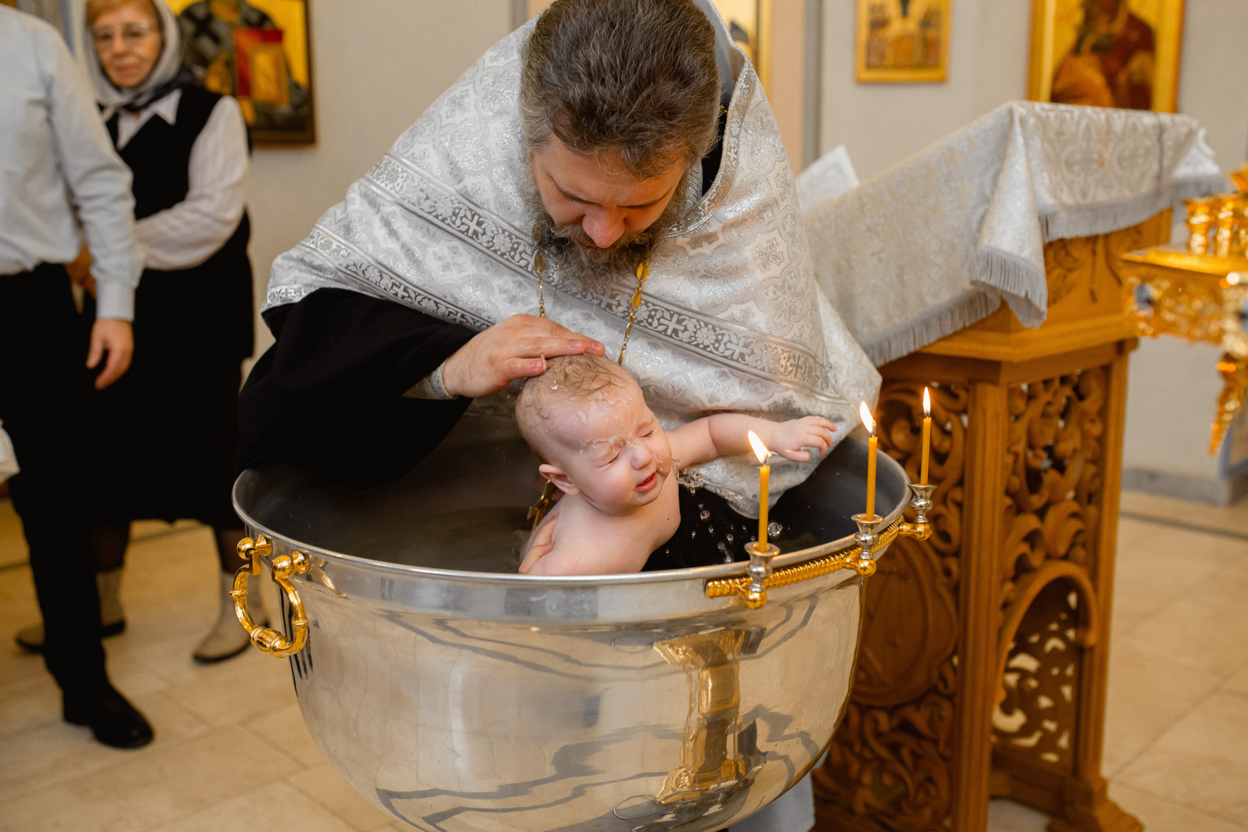 Церковь Рождества Пресвятой Богородицы в Крылатском. Свадебный и семейный фотограф