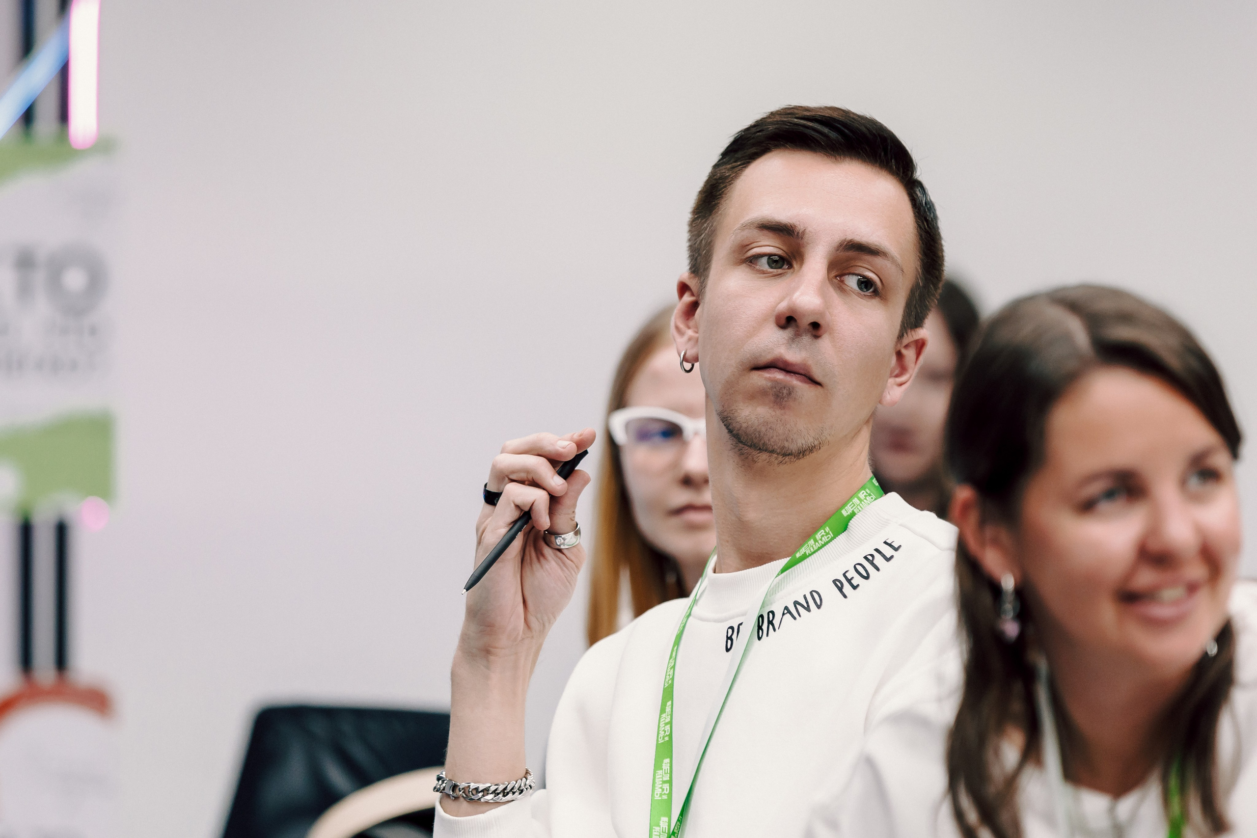 MarHR — Хакатон. Лёшка Варзегов — фотограф