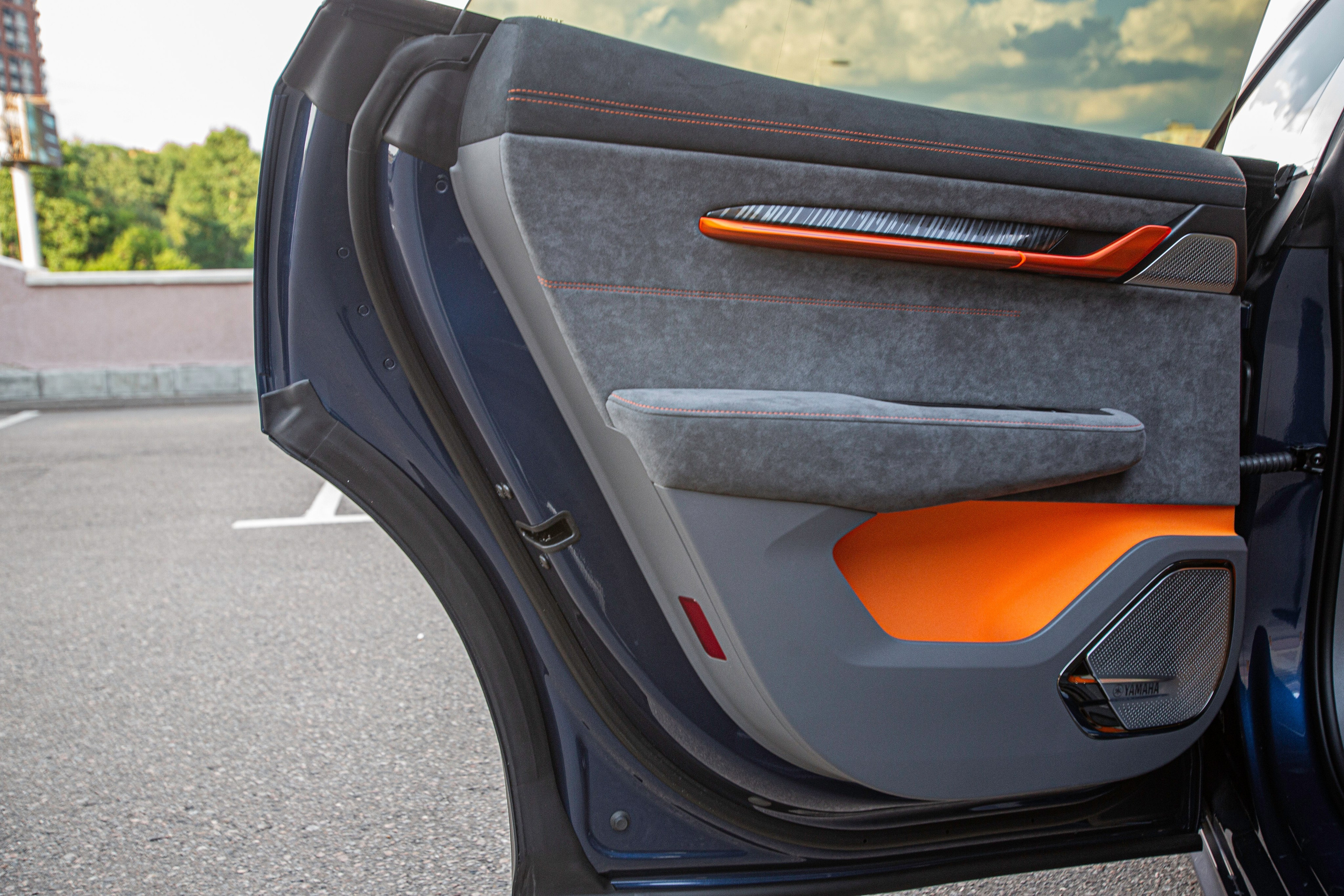 Zeekr 001. Автомобильный фотограф в Москве Андрей Емельянов