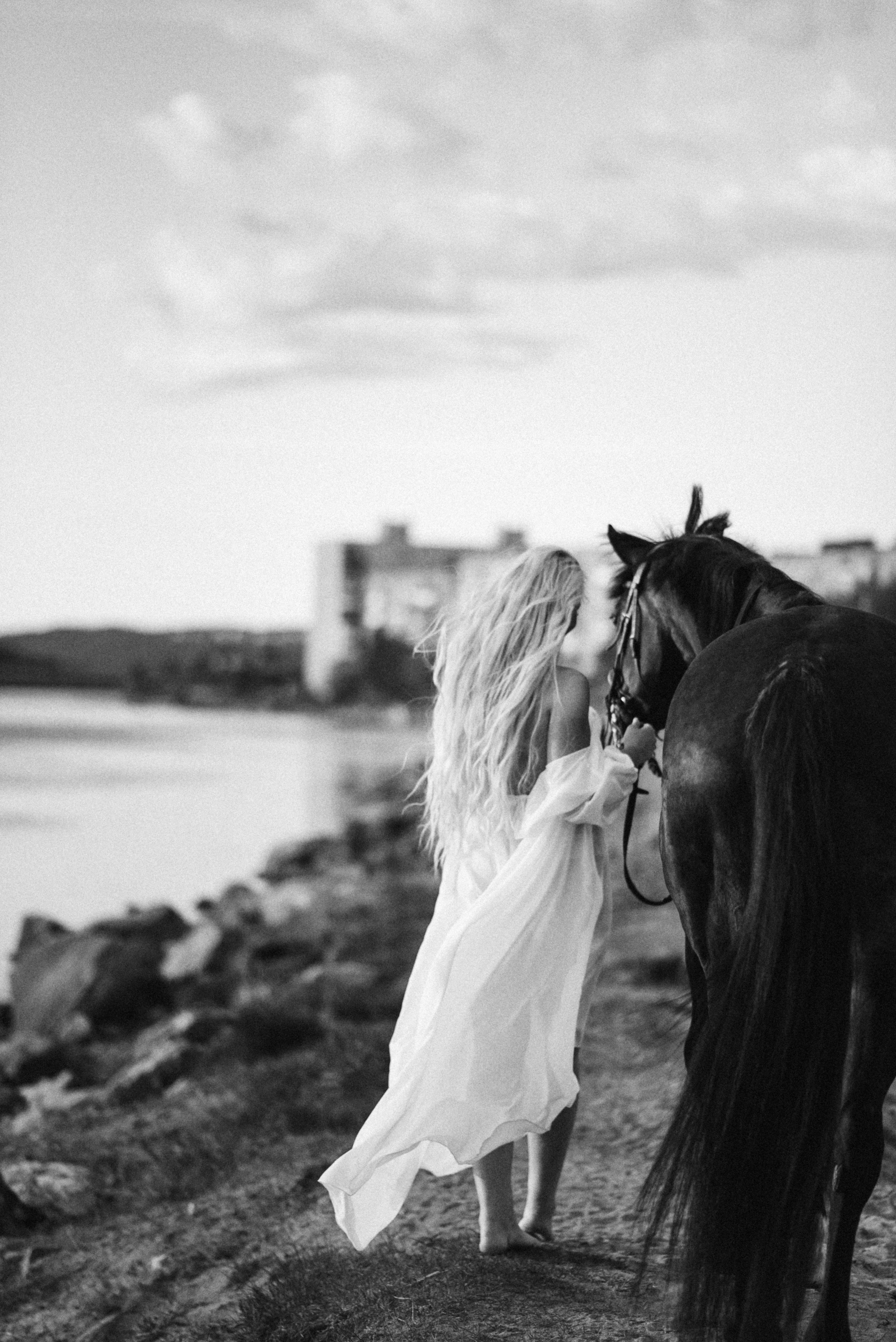 Валерия. Атмосферная фотосессия с лошадью. Фотограф в Мурманске Екатерина Рудак