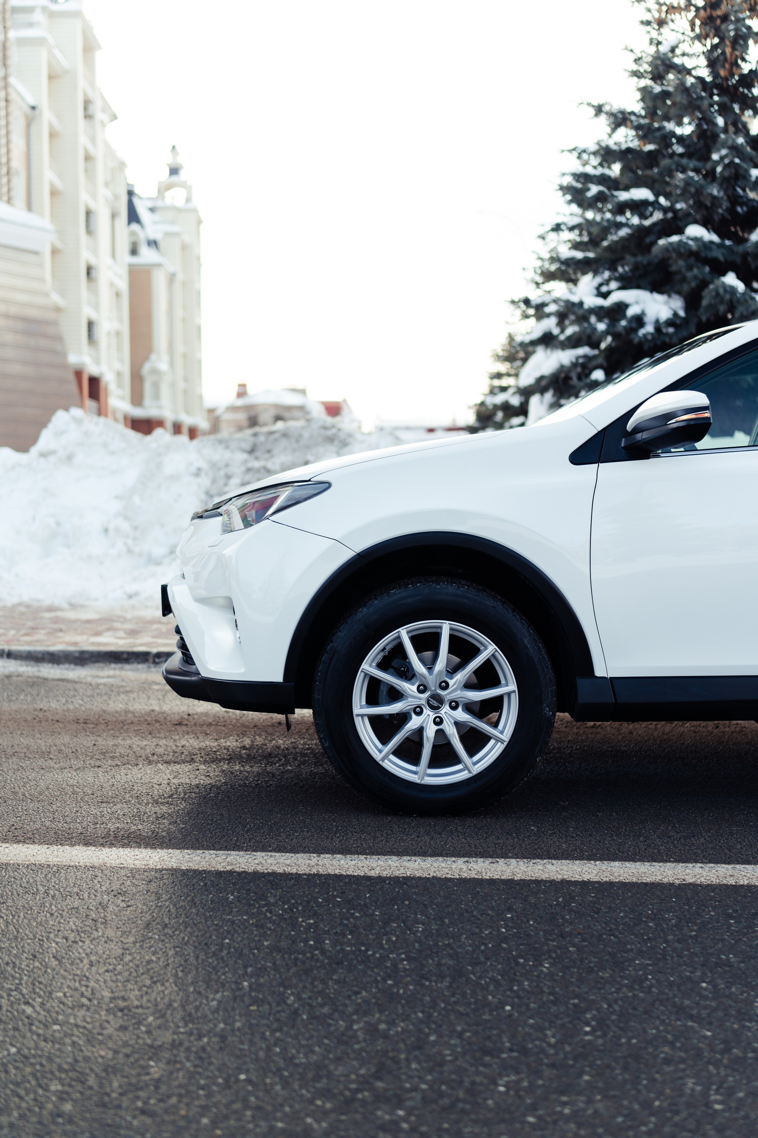 Toyota RAV4. Фотограф в СПБ Алмаз Камаев