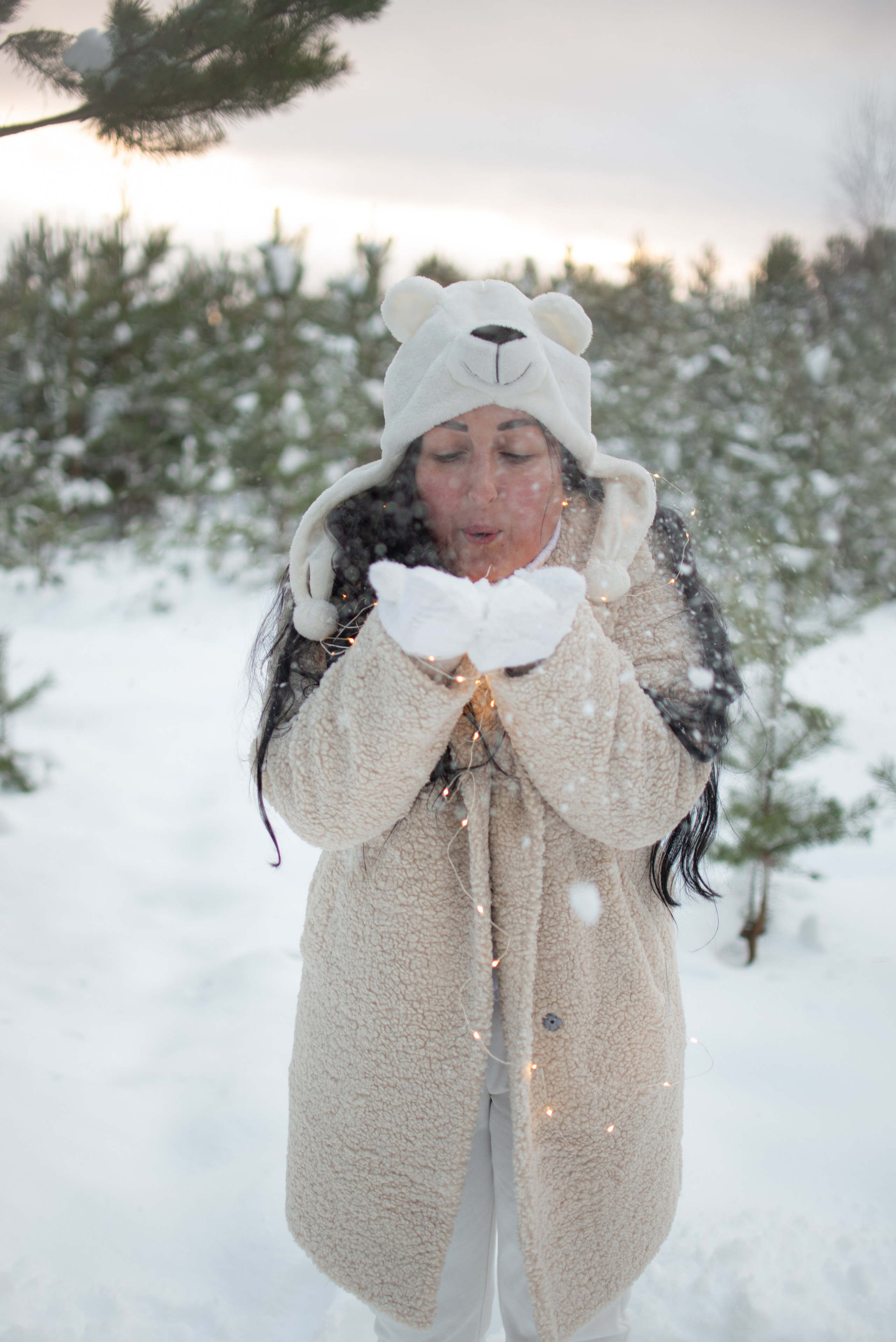 Зимняя фотосессия в лесу. Фотограф Макс Огурцов в Нижнем Новгороде