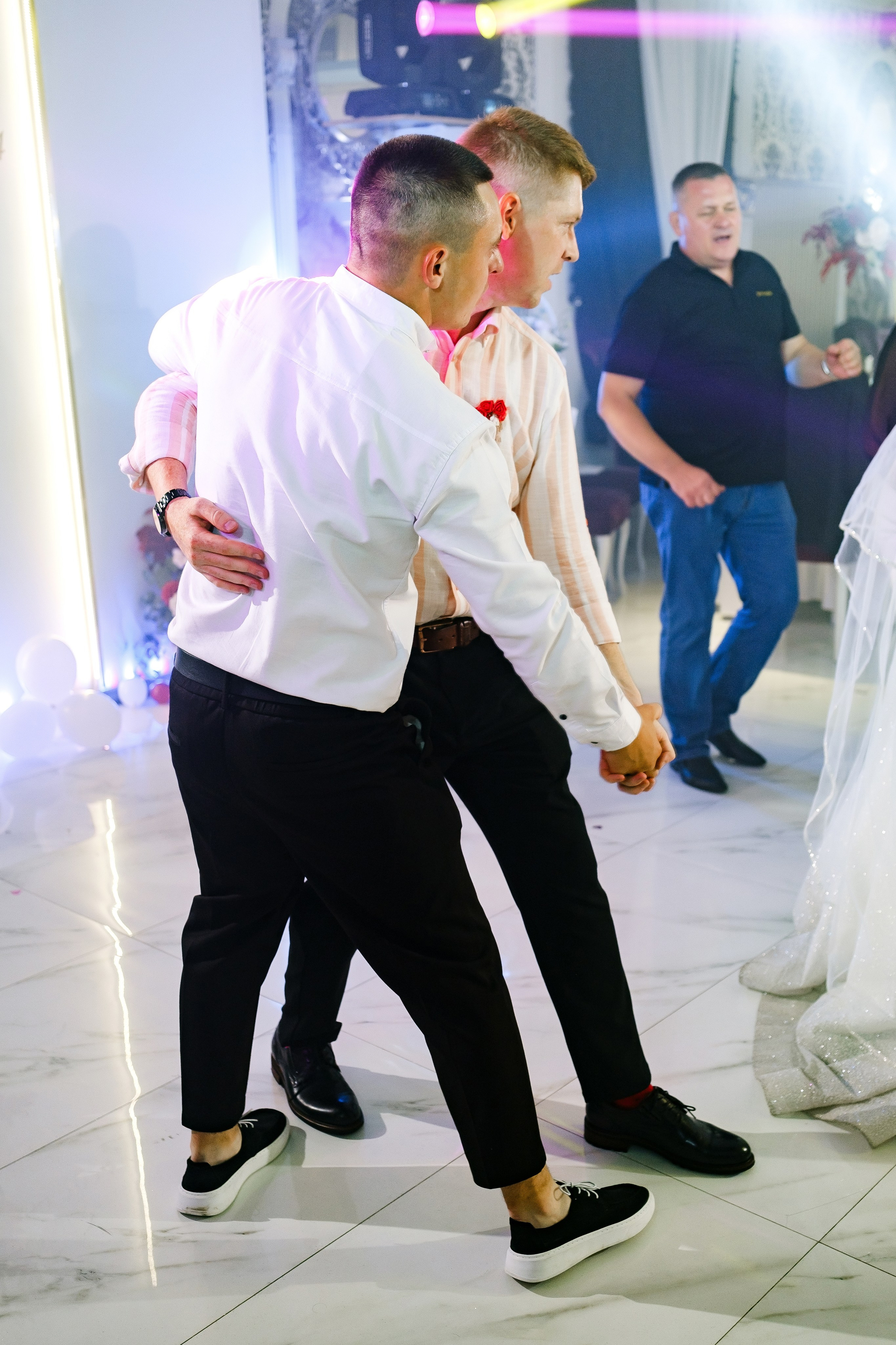 Михаил и Юлия. Свадебный фотограф | репортаж | праздники | крещение