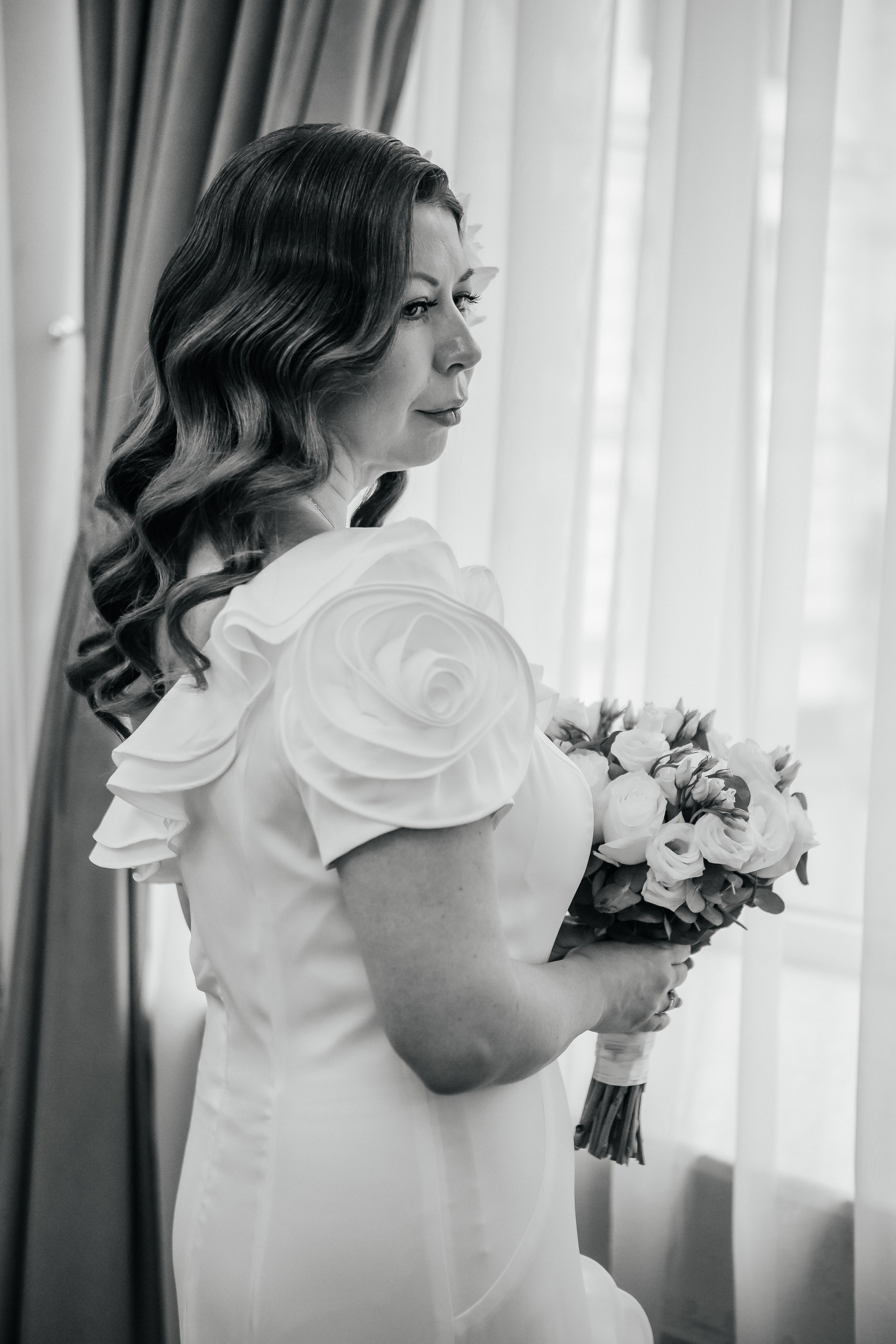 Свадебная фотосессия в дворце бракосочетания № 1. Свадебный фотограф в Москве