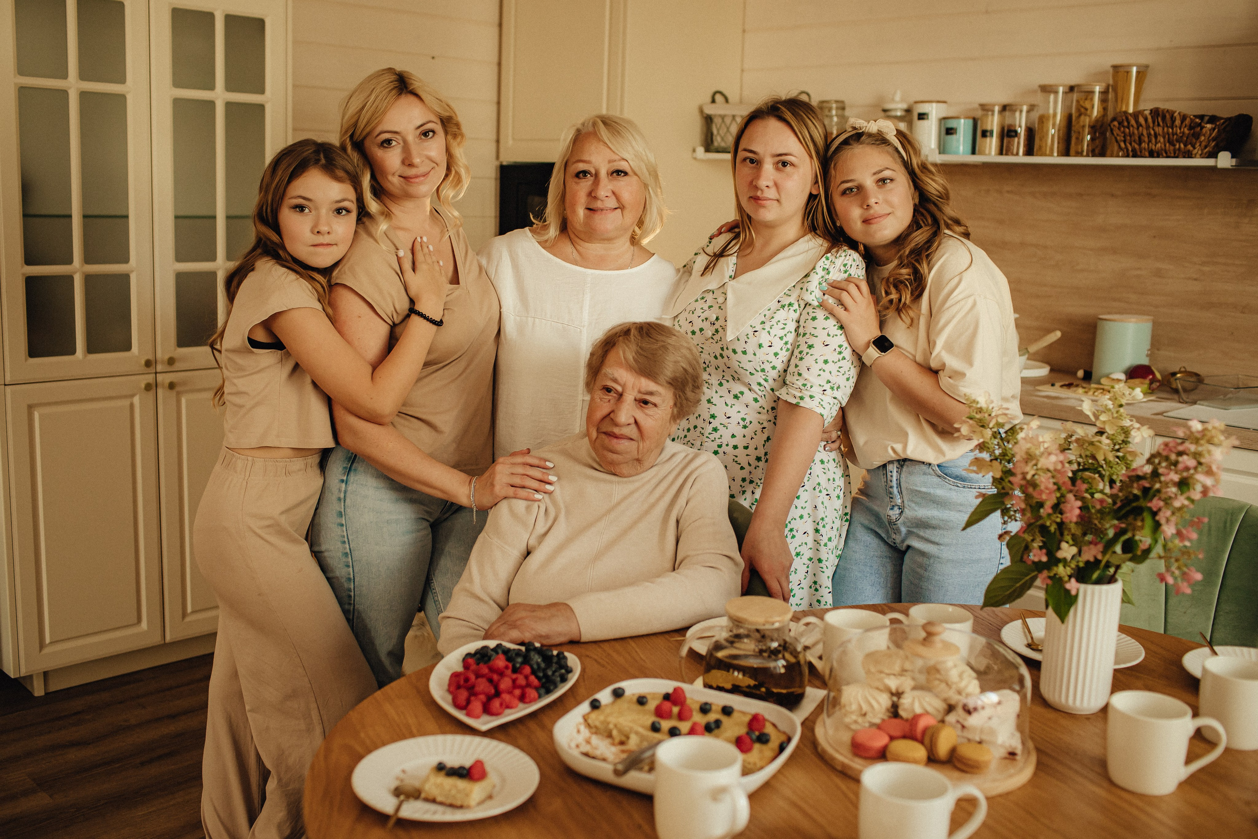 Александра с семьёй. Семейный фотограф в Москве и Московской области Лазутина Валентина