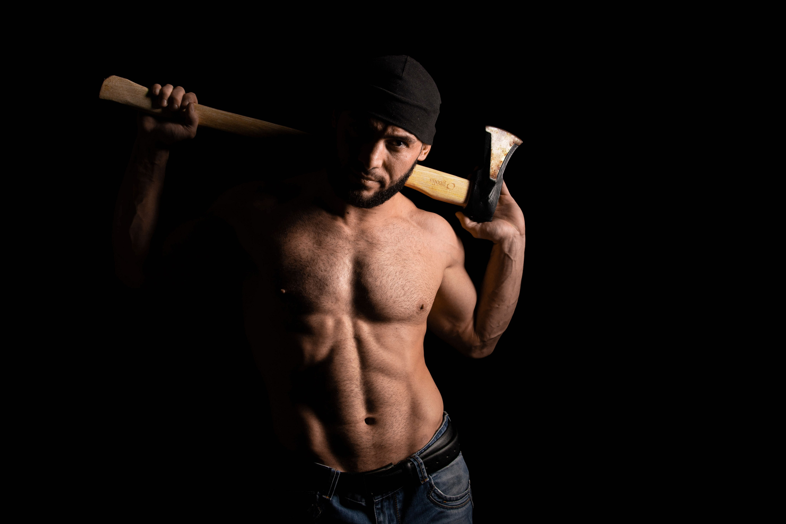 Студийная съемка. Мужской портрет. Фотосессия в Кемерово. Фотограф Кемерово.