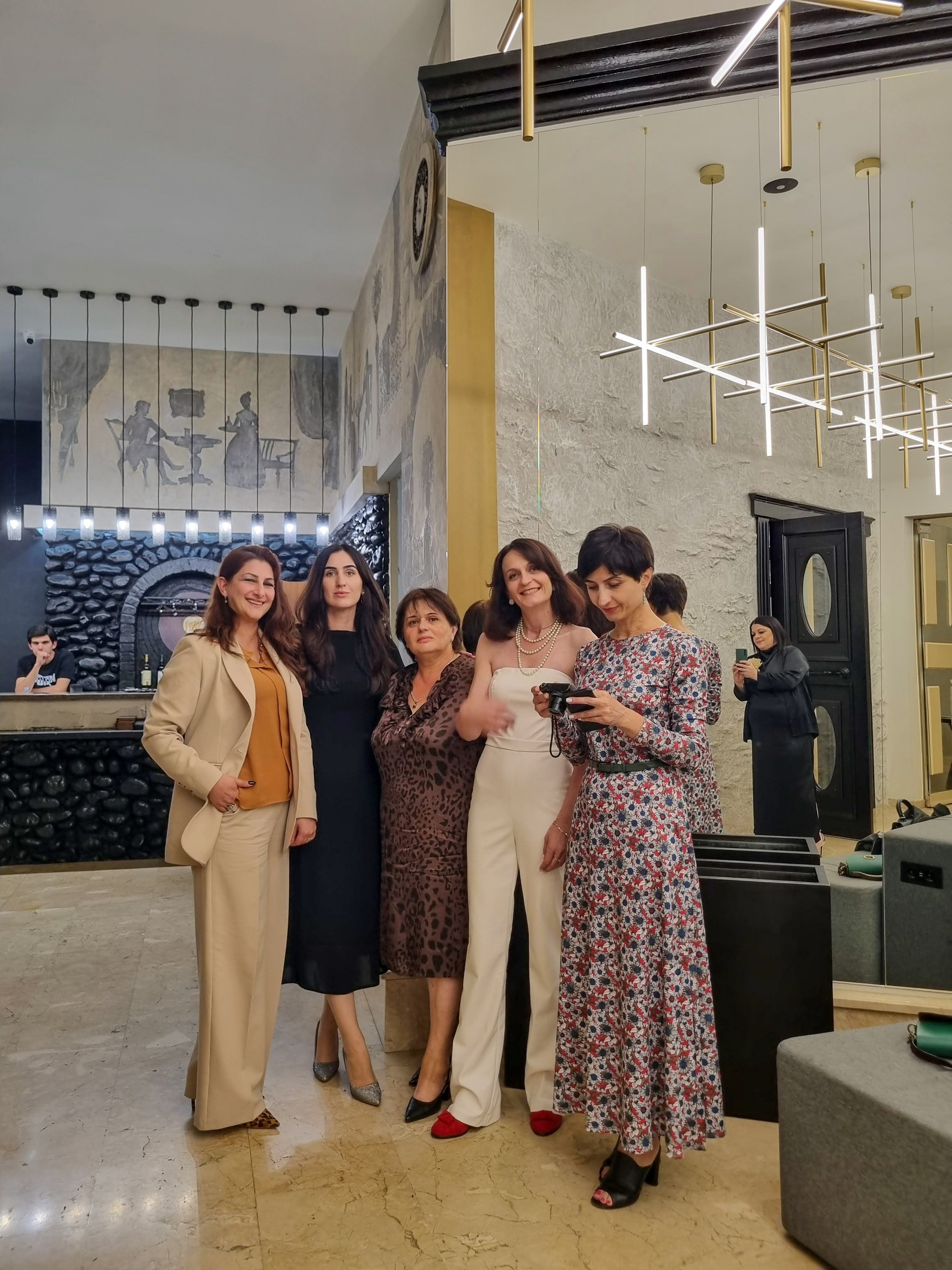 30-летие Дня Победы и Независимости Абхазии. Свадебный и семейный фотограф в Абхазии Эля Цишба