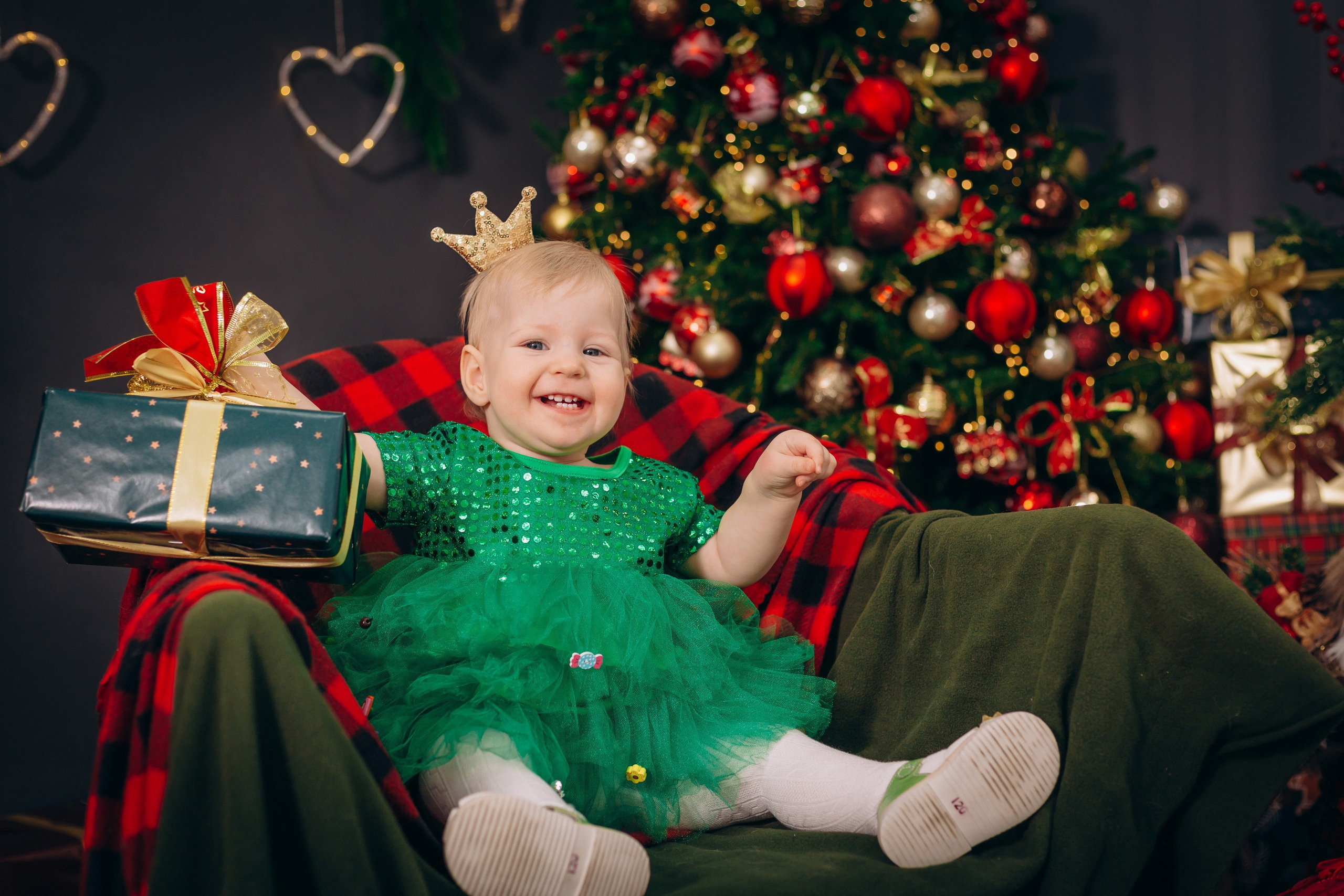 © Фотостудия "Олеся". Все права защищены. "Любое использование или копирование материалов или элементов дизайна сайта допускается только с разрешения правообладателя и со ссылкой на источник".