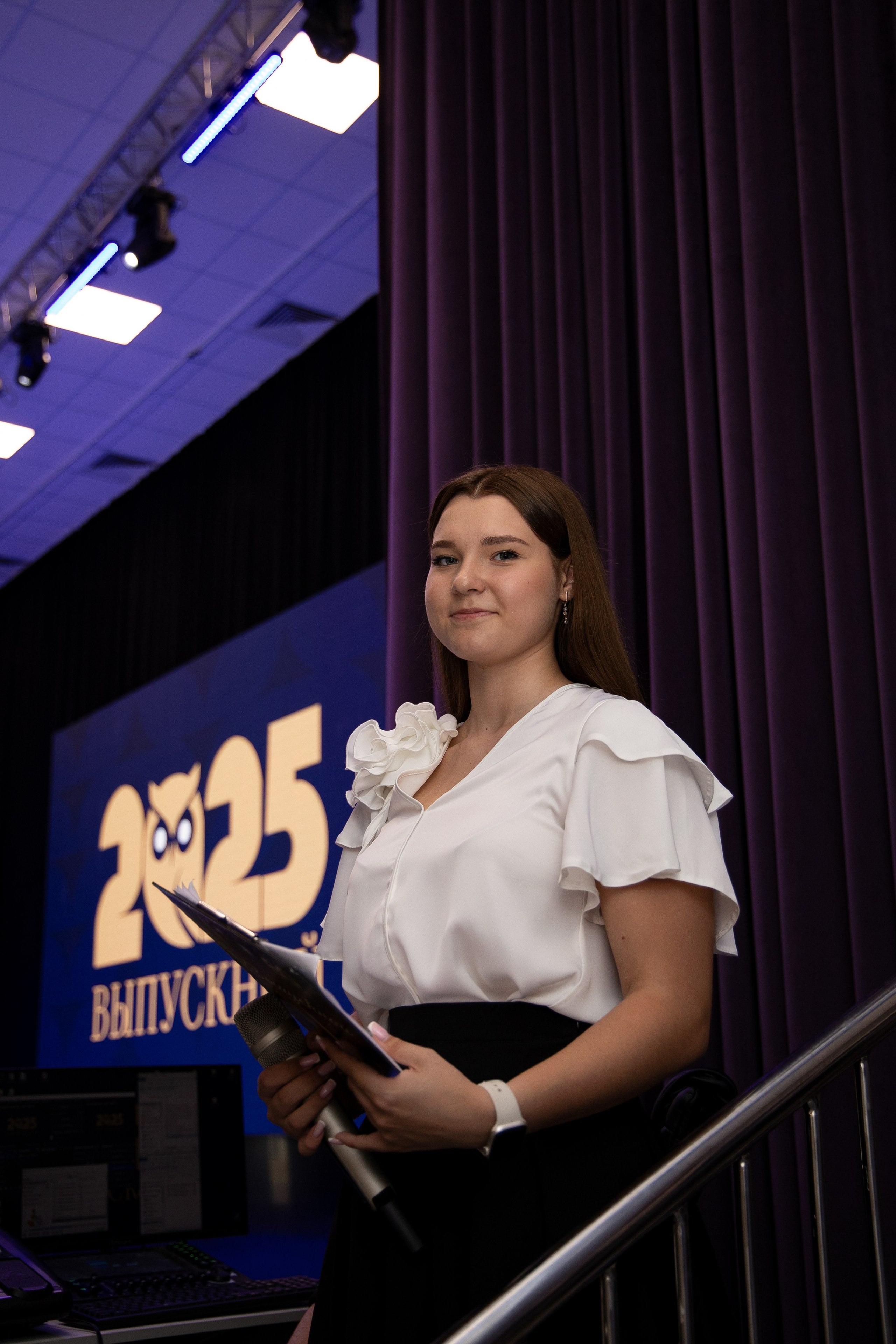 Выпускной в школе. Анна Рышкевич