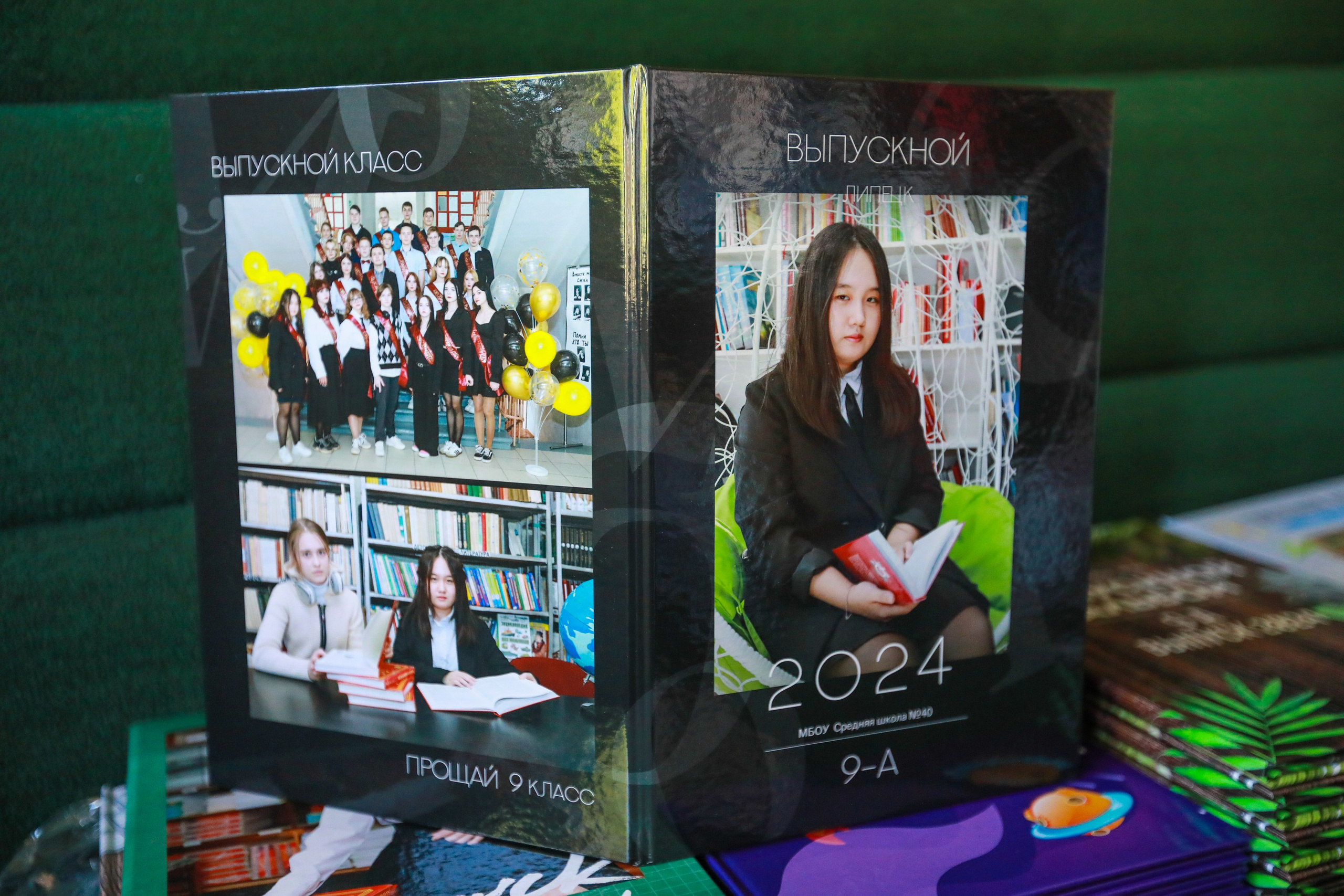 Готовые выпускные альбомы. Medlori fotobook Выпускные альбомы в Липецке Лариса Медведева