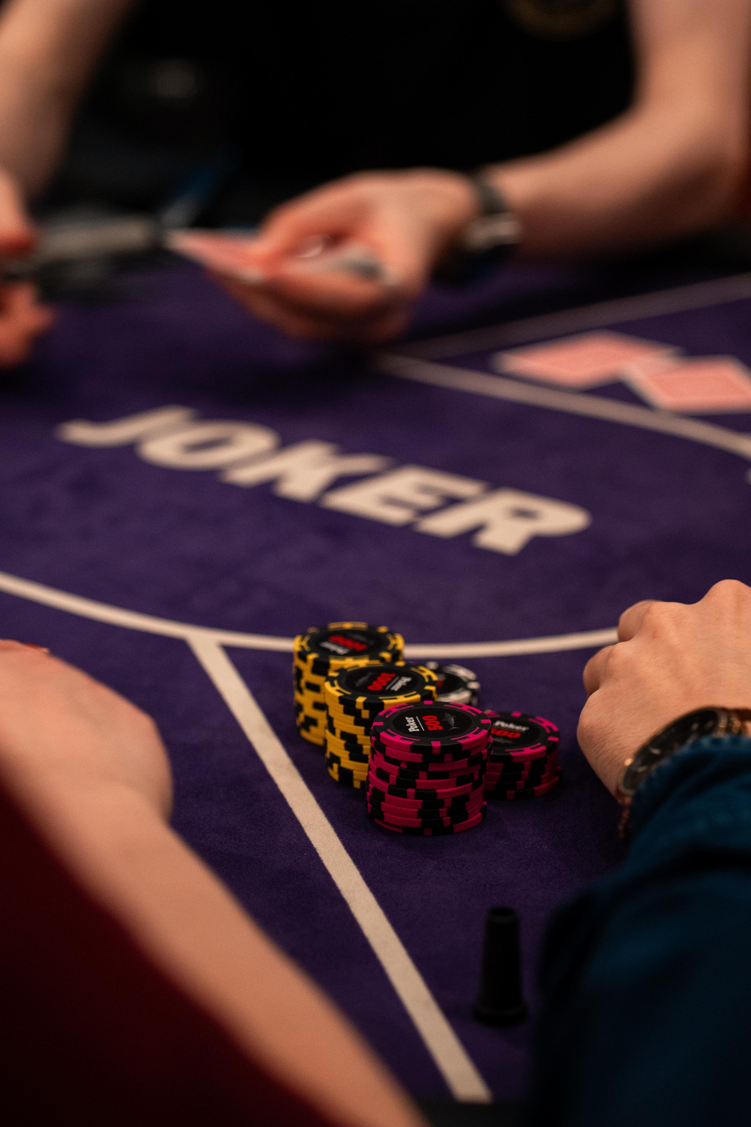 Joker Poker Club 01.03.2026. Коммерческий и художественный фотограф и видеограф в Москве Арсений Тургенев