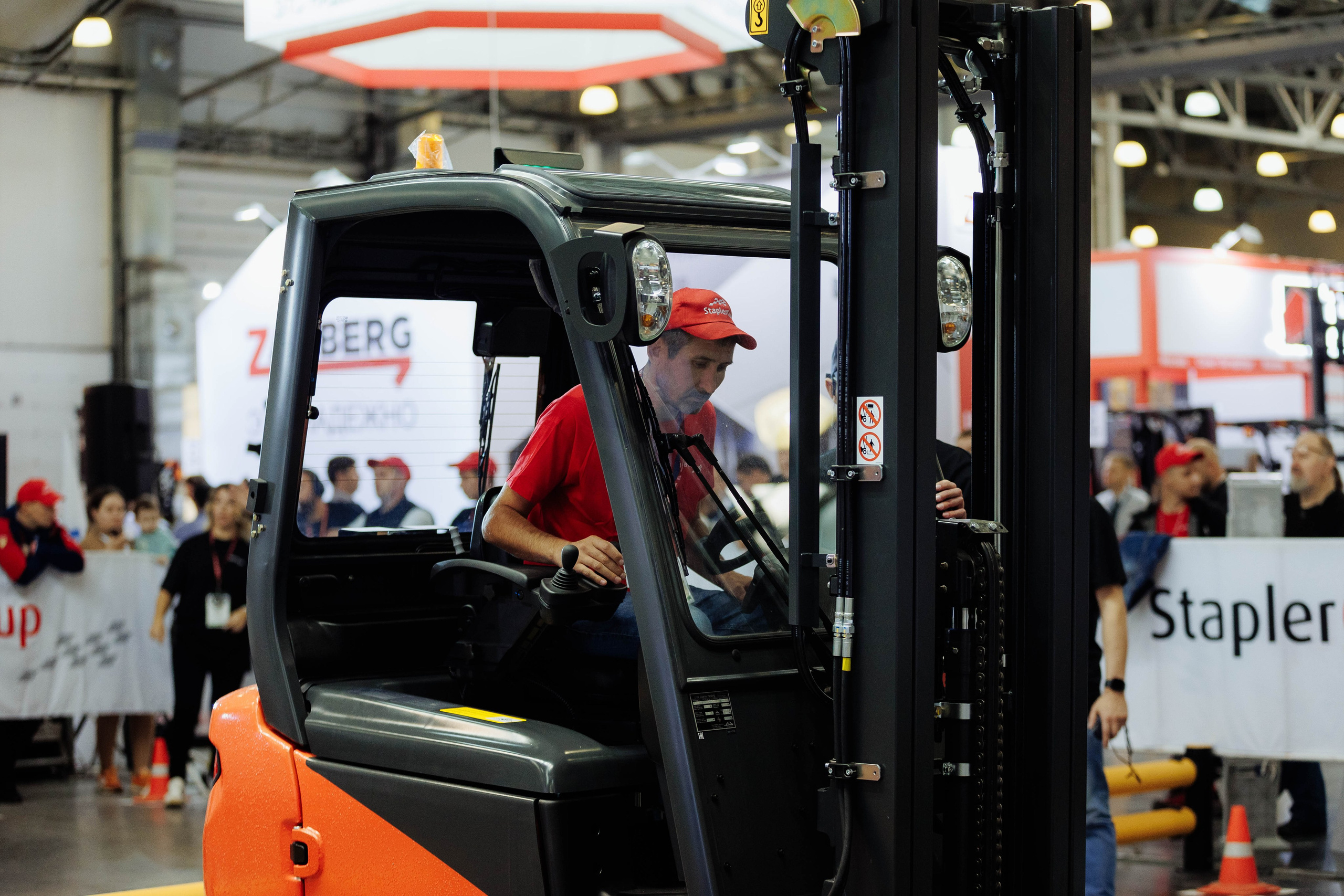 Stapler cup (Крокус экспо). Репортажный фотограф на мероприятие в Москве Алексей Терентьев