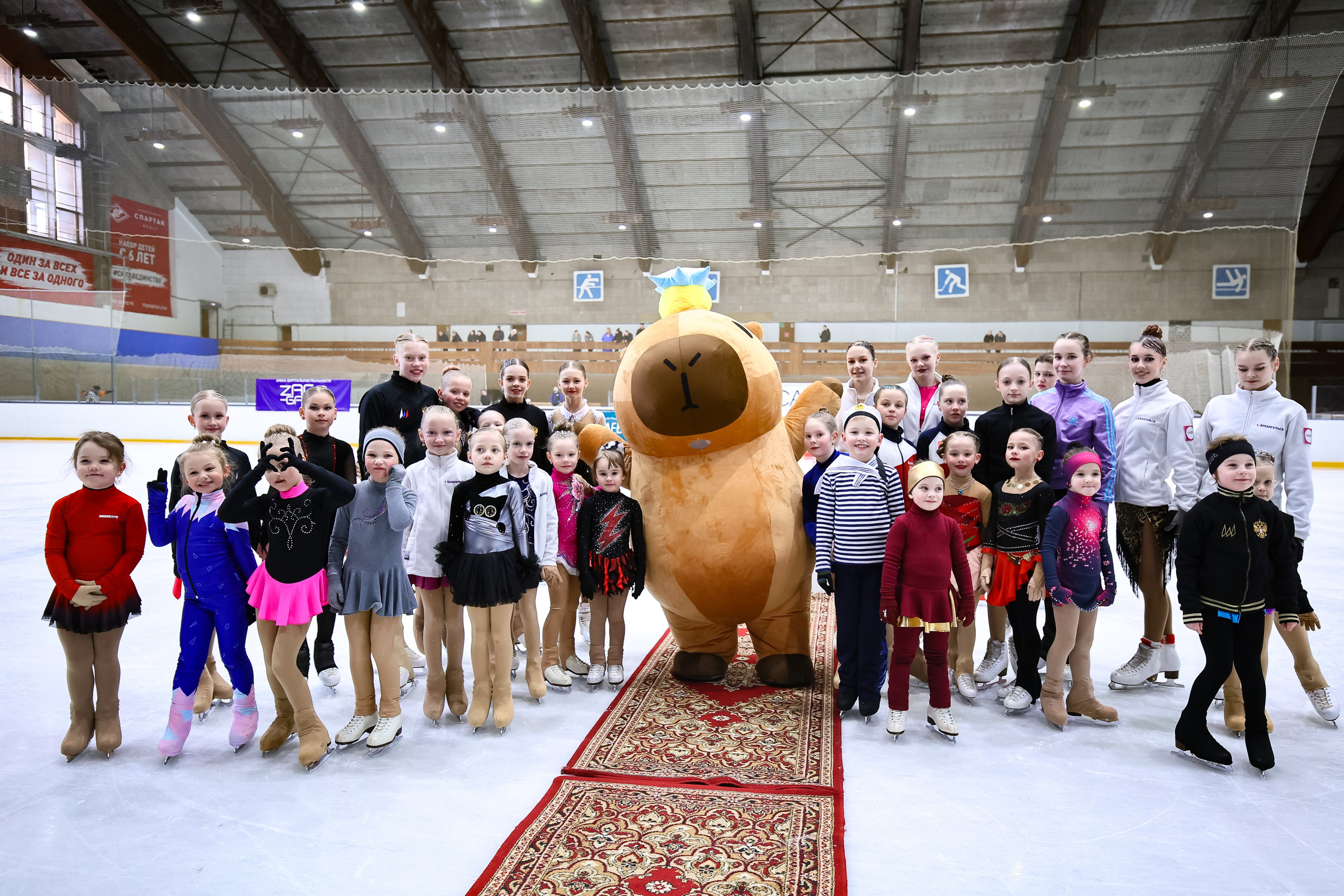 КУБОК CANDY 2025 В АРХАНГЕЛЬСКЕ НАГРАЖДЕНИЕ. ФК Фотограф в Санкт-Петербурге Наталья Понарина