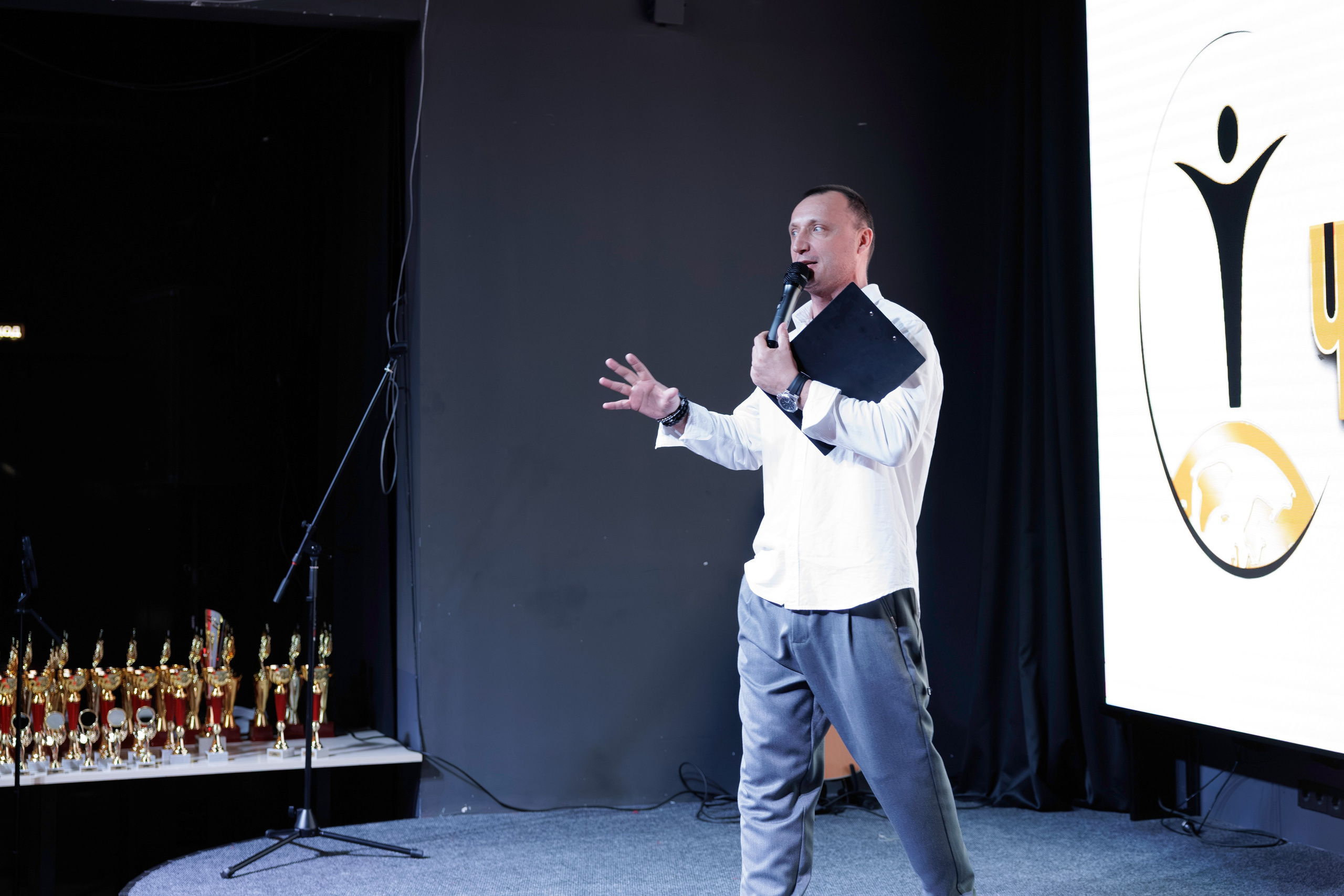 Человек Года. Свадебный фотограф в Иркутске Бобылев Никита