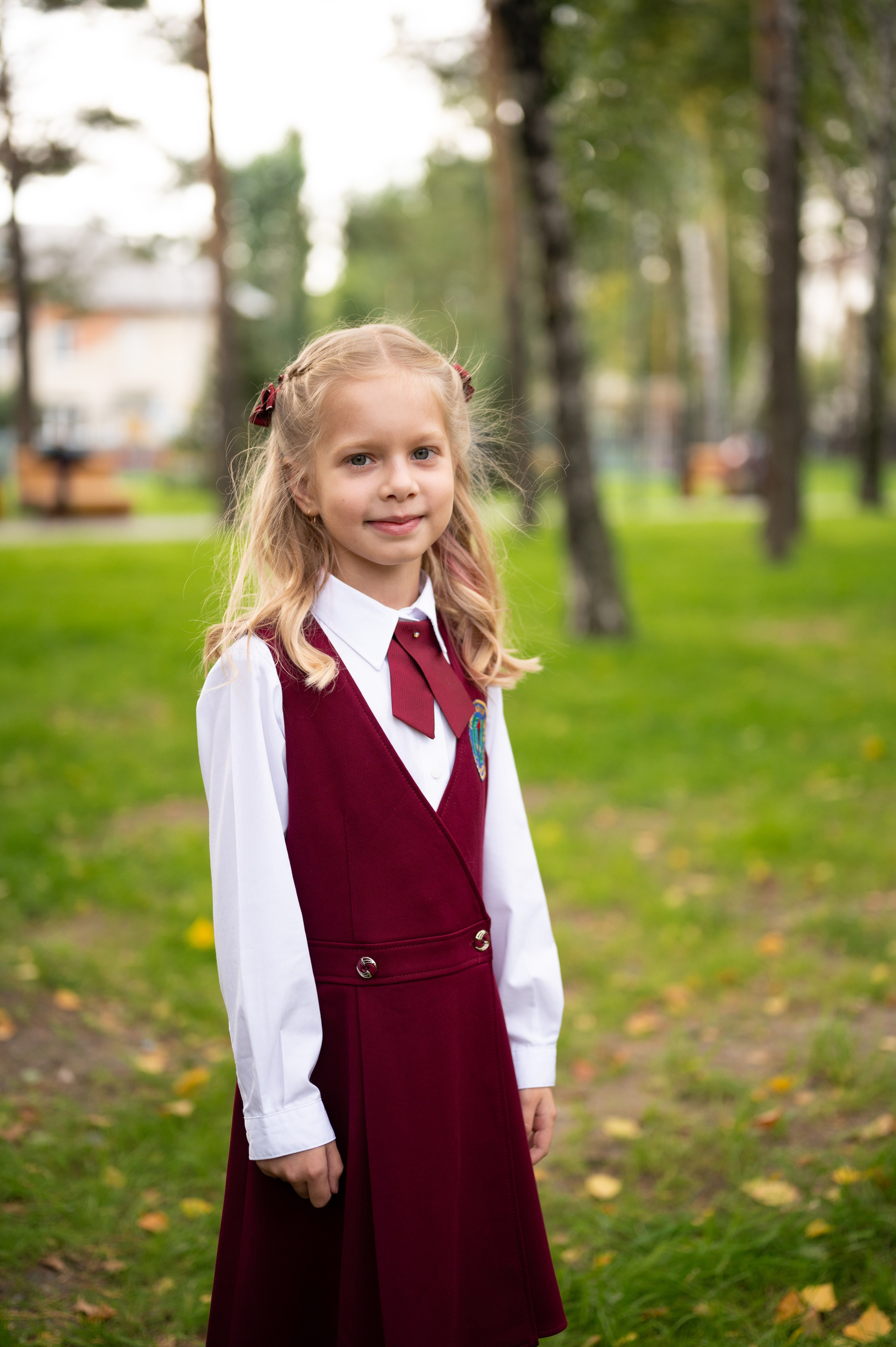 1 сентября 16 гимназия 2 класс (линейка + в классе+ на улице). Фотограф новорожденных, семейный детский в Тюмени Татьяна Морозова