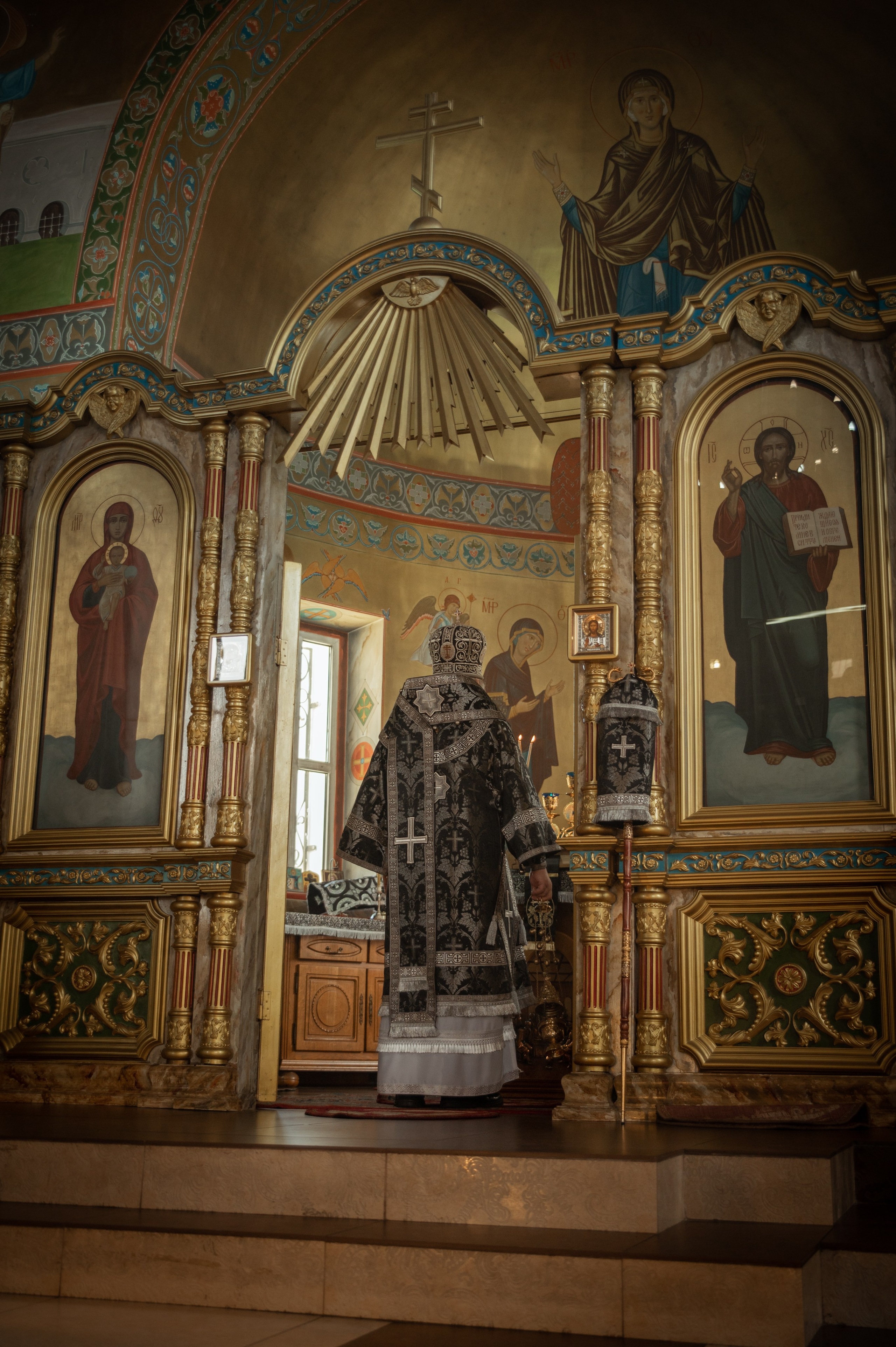 Преждеосвящение Даров. Храм Серафима Саровского. Церковный, семейный и репортажный фотограф Волгоград, Волжский