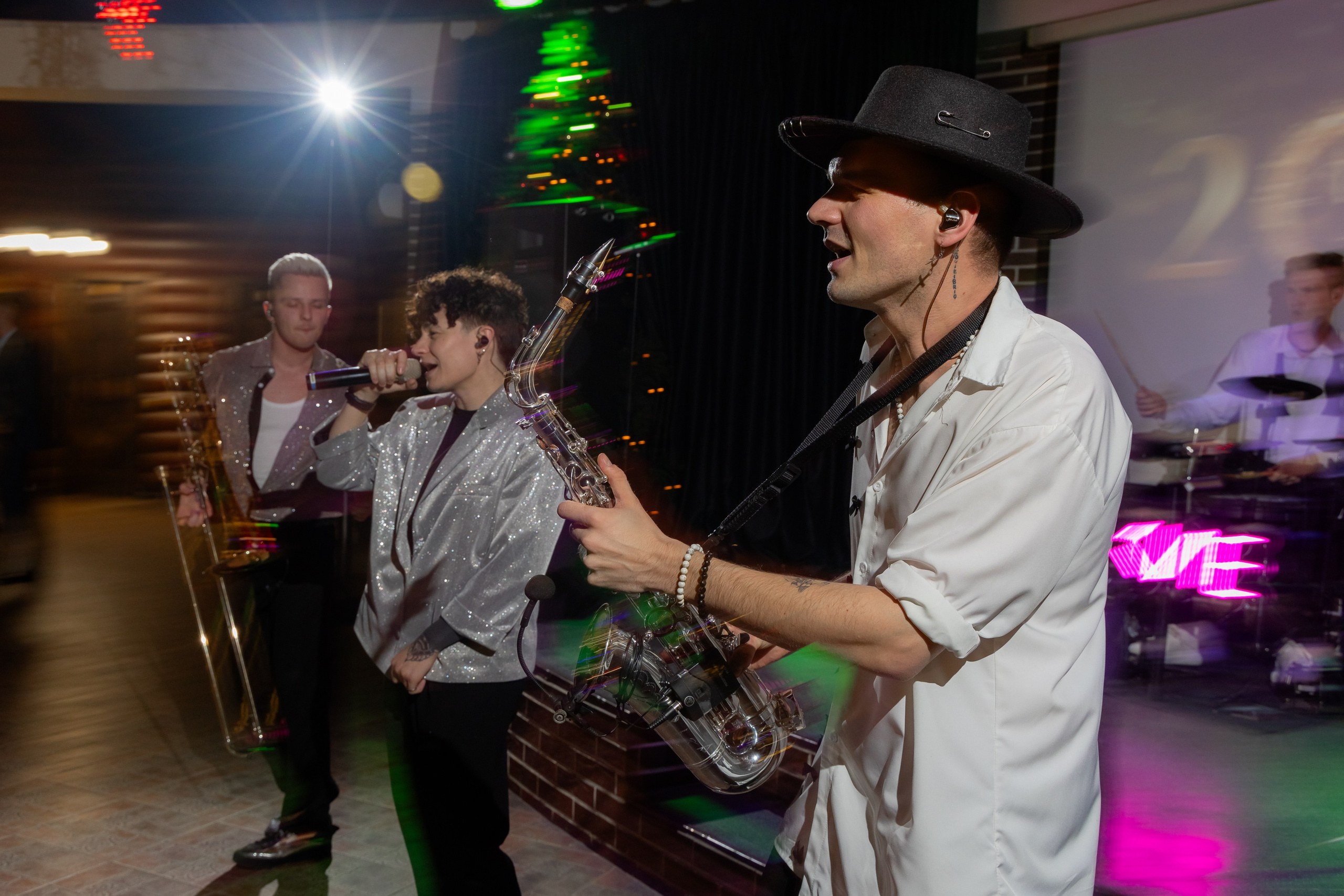 Корпоративная новогодняя съемка для логистической компании ИТА. Свадебный фотограф в Минске/Беларуси Сергей Спиридонов