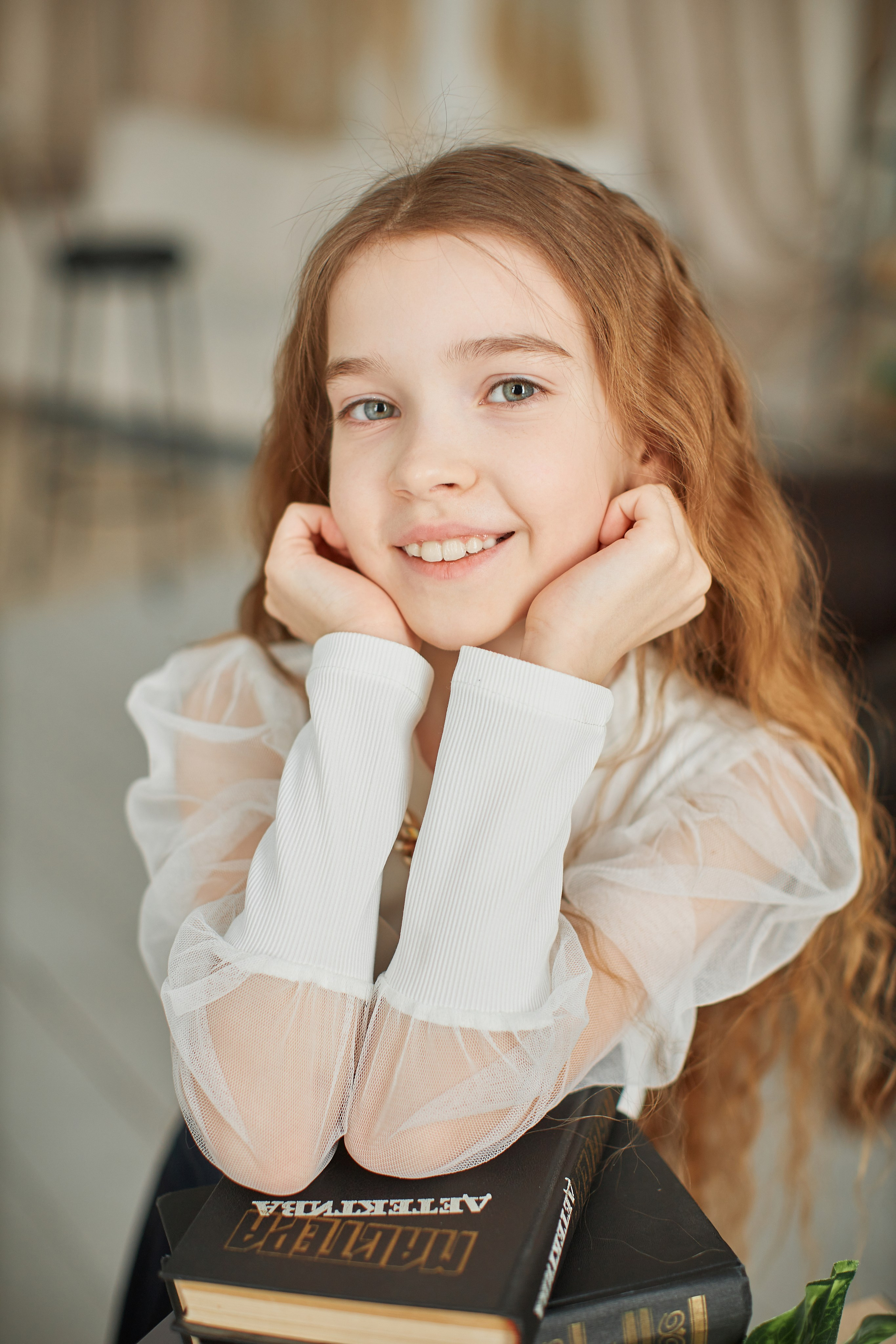 Портреты. Выпускные альбомы в городе Курган для всех