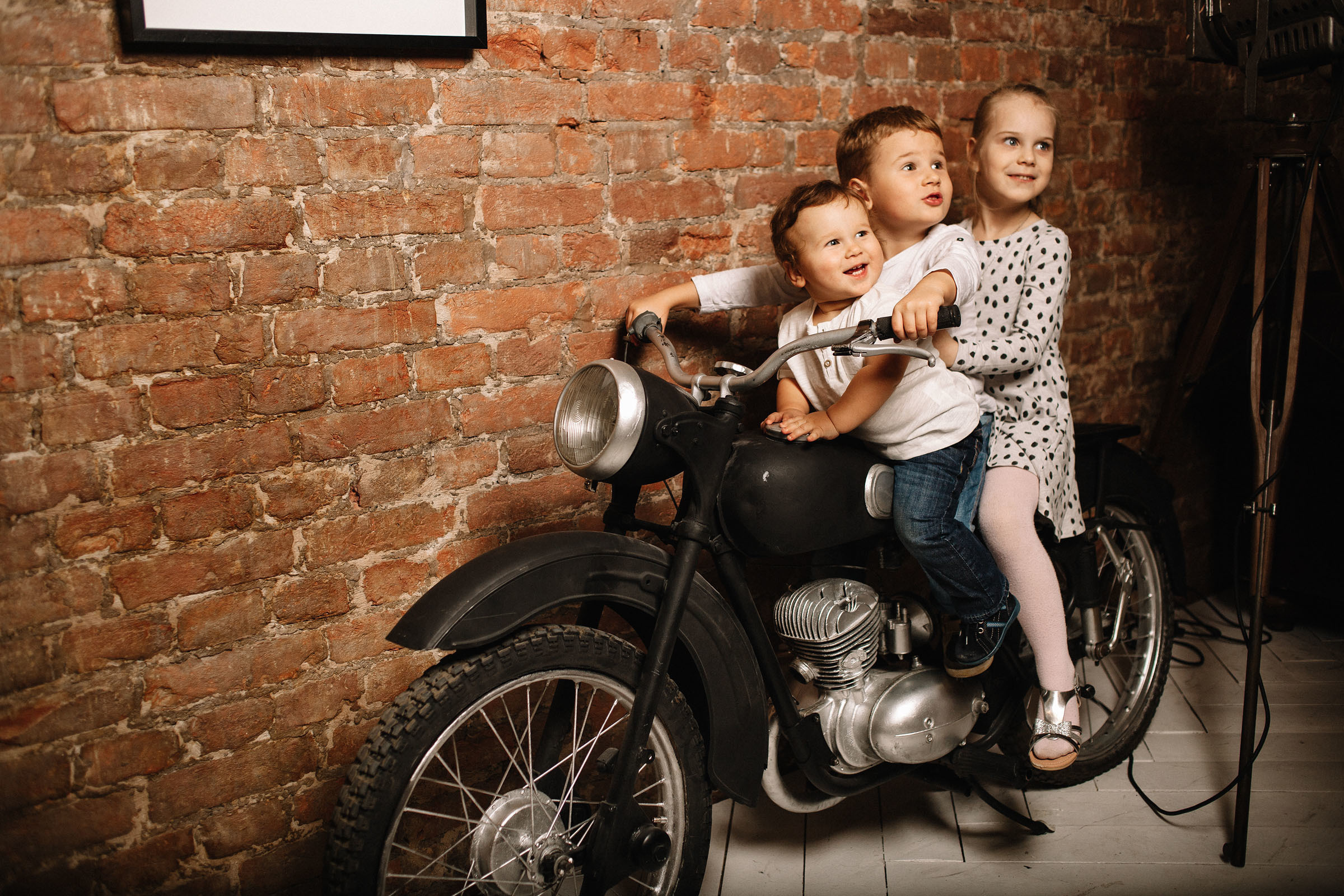 Стоимость услуг фотографа для репортажной фотосъёмки детских празднико. Семейный и свадебный фотограф в Майкопе Михаил Мартиросян