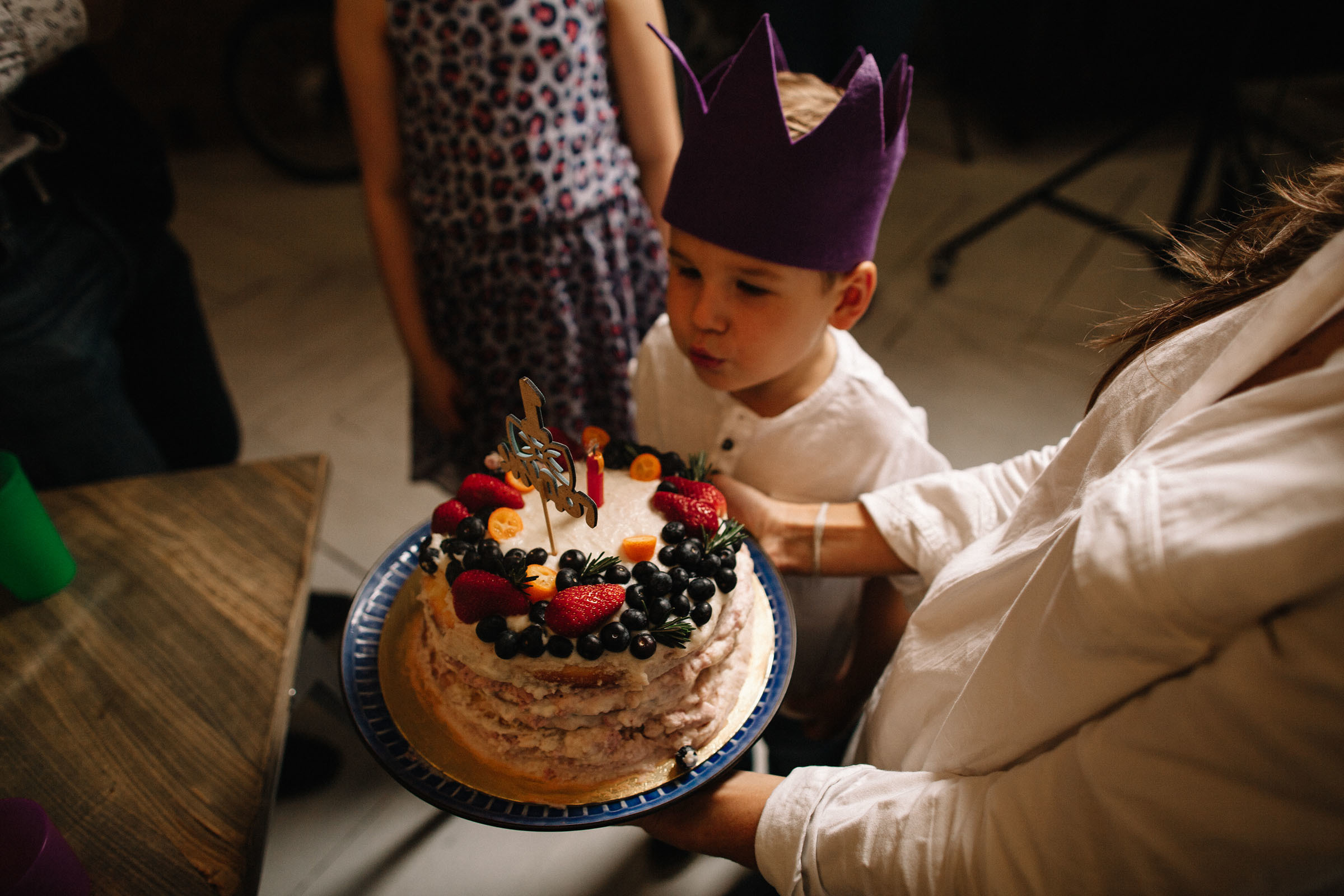 Стоимость услуг фотографа для репортажной фотосъёмки детских празднико. Семейный и свадебный фотограф в Майкопе Михаил Мартиросян