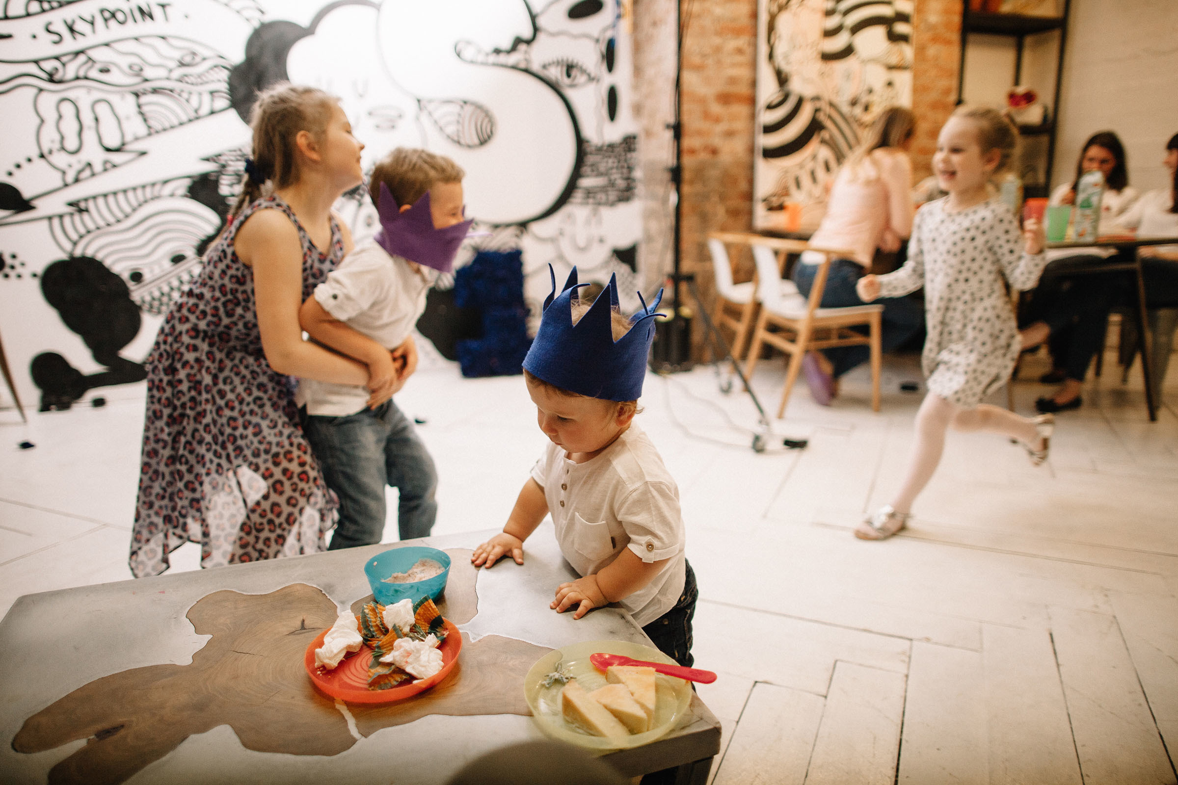 Стоимость услуг фотографа для репортажной фотосъёмки детских празднико. Семейный и свадебный фотограф в Майкопе Михаил Мартиросян
