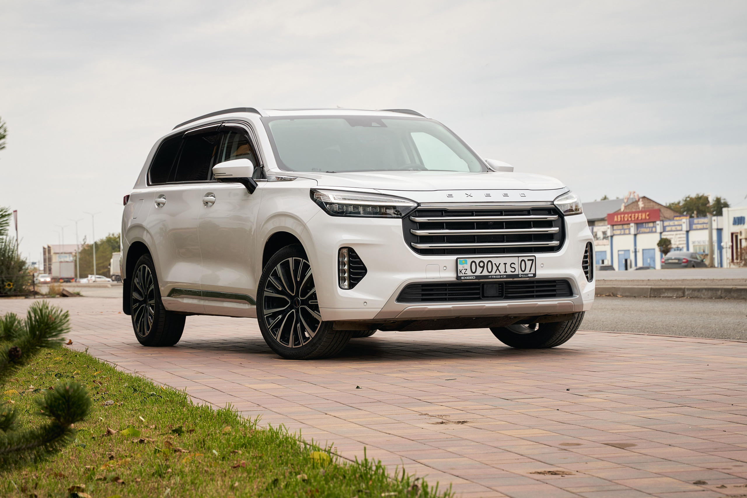 EXEED IN URALSK. Фотограф в Уральске Александр Хохлачёв | HOHLACHEV.COM