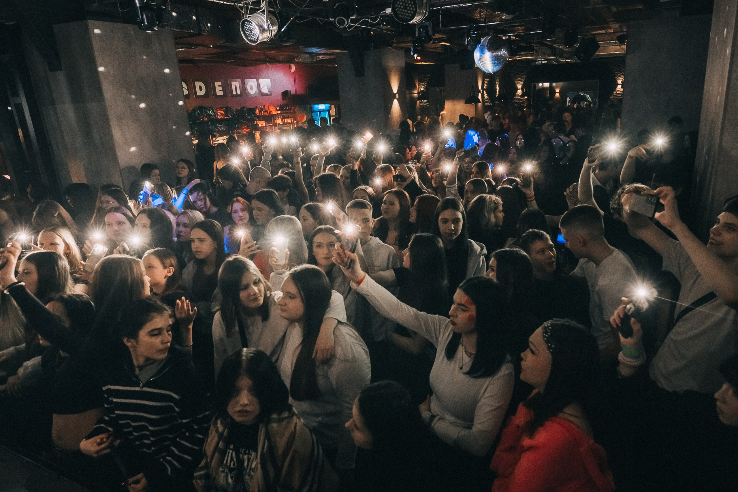 8 MARCH WOMENS DAY PARTY. Фотограф в Кемерово Владислав Шульц