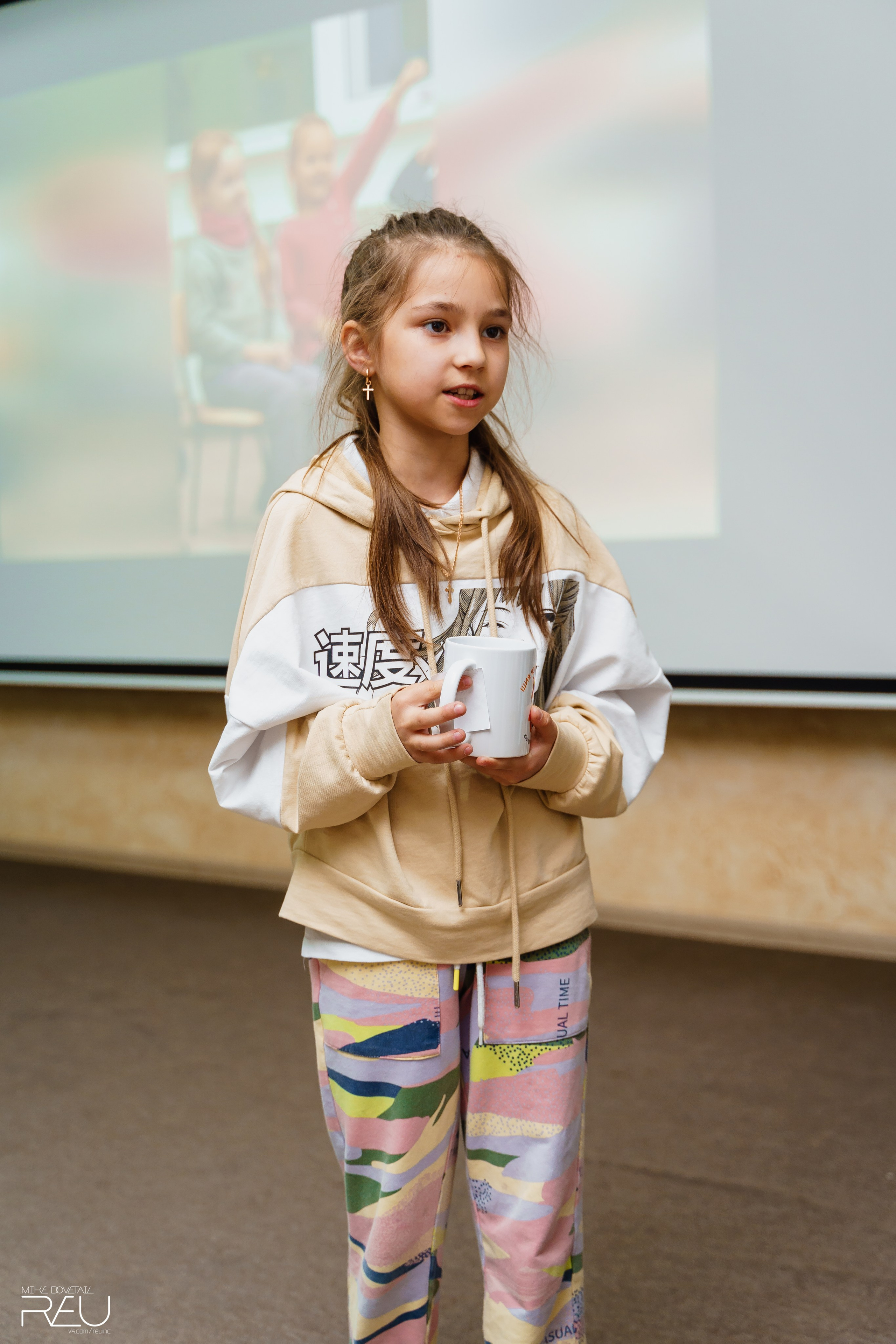 ВЫПУСКНОЙ ШКОЛЫ «Язык Для Успеха» 2023. Mike Dovetail | Портретный и репортажный фотограф