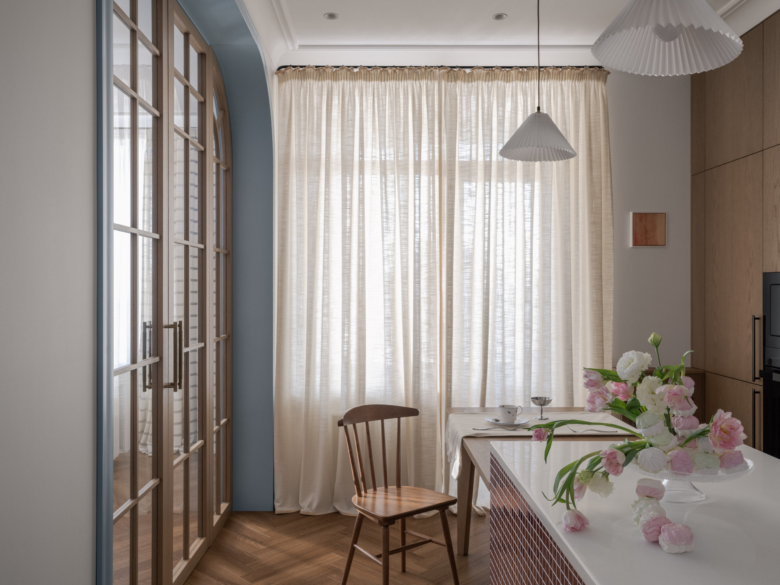 Айдана Калиева — Greenline Atmosfera. Roman Yakunin — interior photographer in Almaty, Kazakhstan