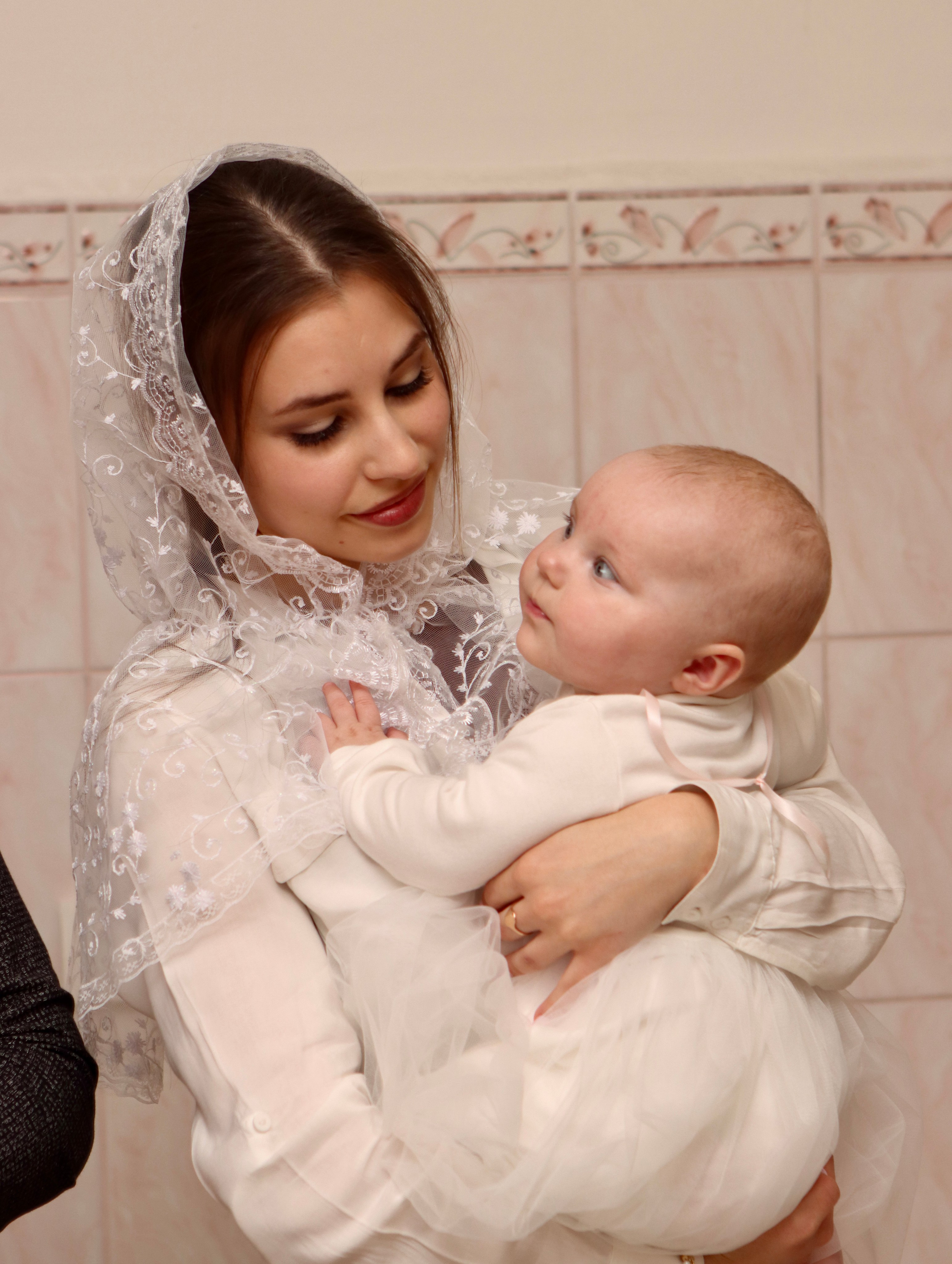 Анастасия и Вадим — крещение Виктории. Фотограф в Курске Смирнов Евгений