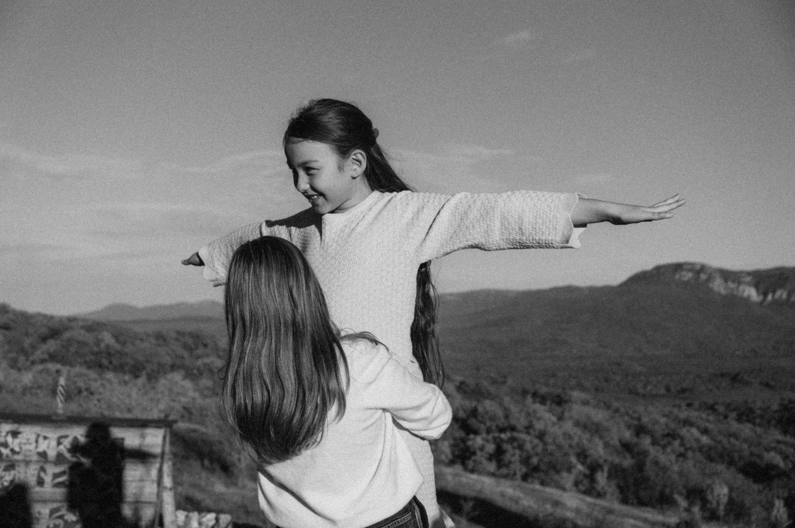 Юлия и Денис с детьми. Обо мне