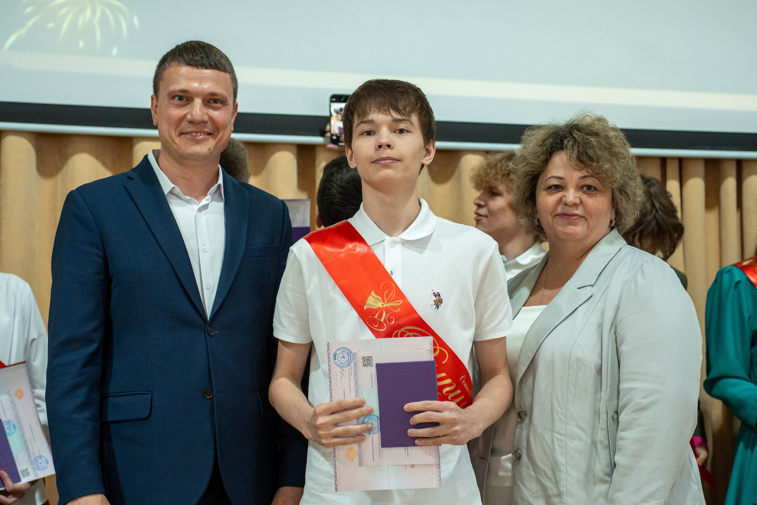 Выпускной 26.06.2026. Коммерческий и художественный фотограф и видеограф в Москве Арсений Тургенев