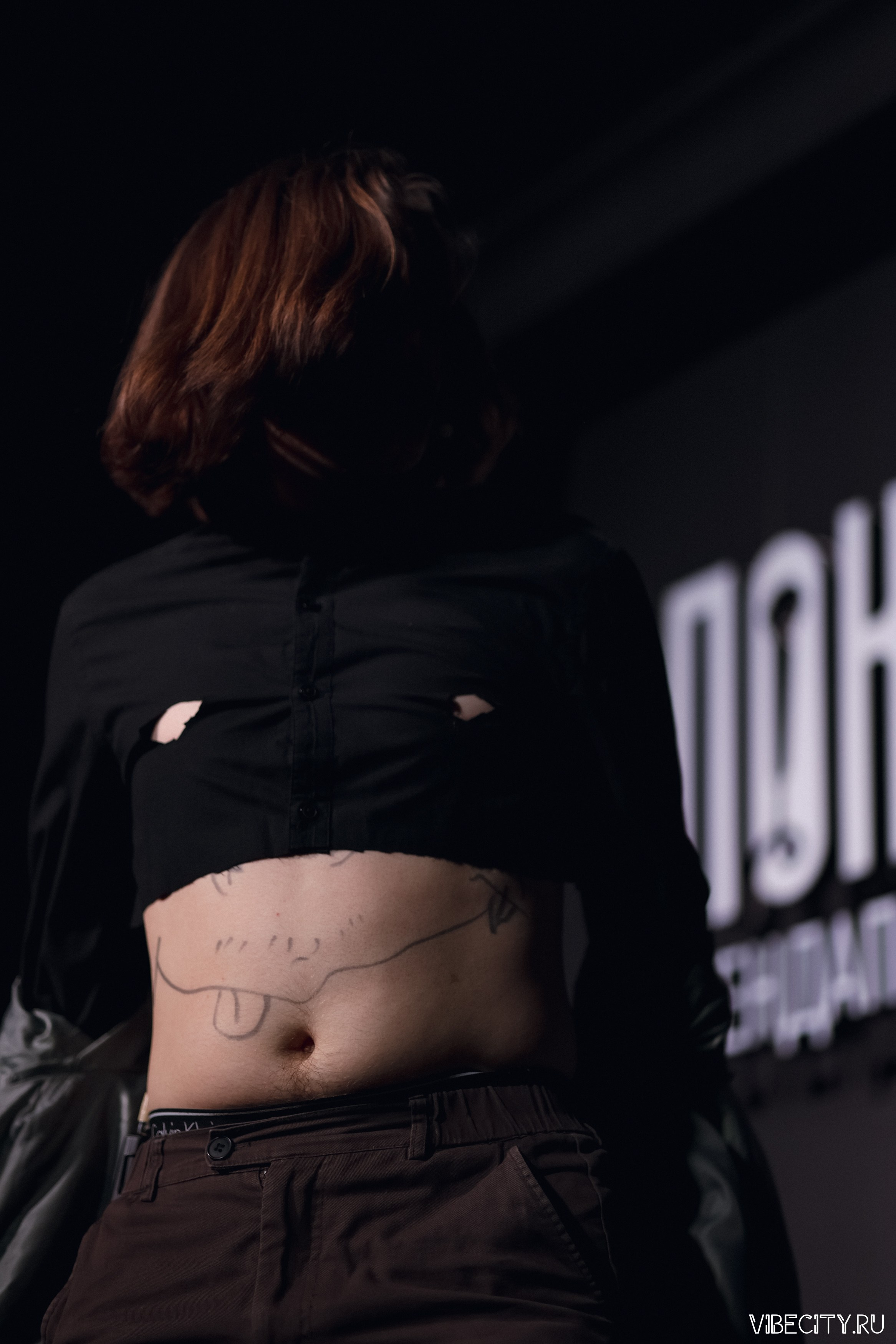 Стендап клуб Локация. VIBECITY.RU Вайб Сити Ру Фоторепортажи Фотоотчеты Калининград